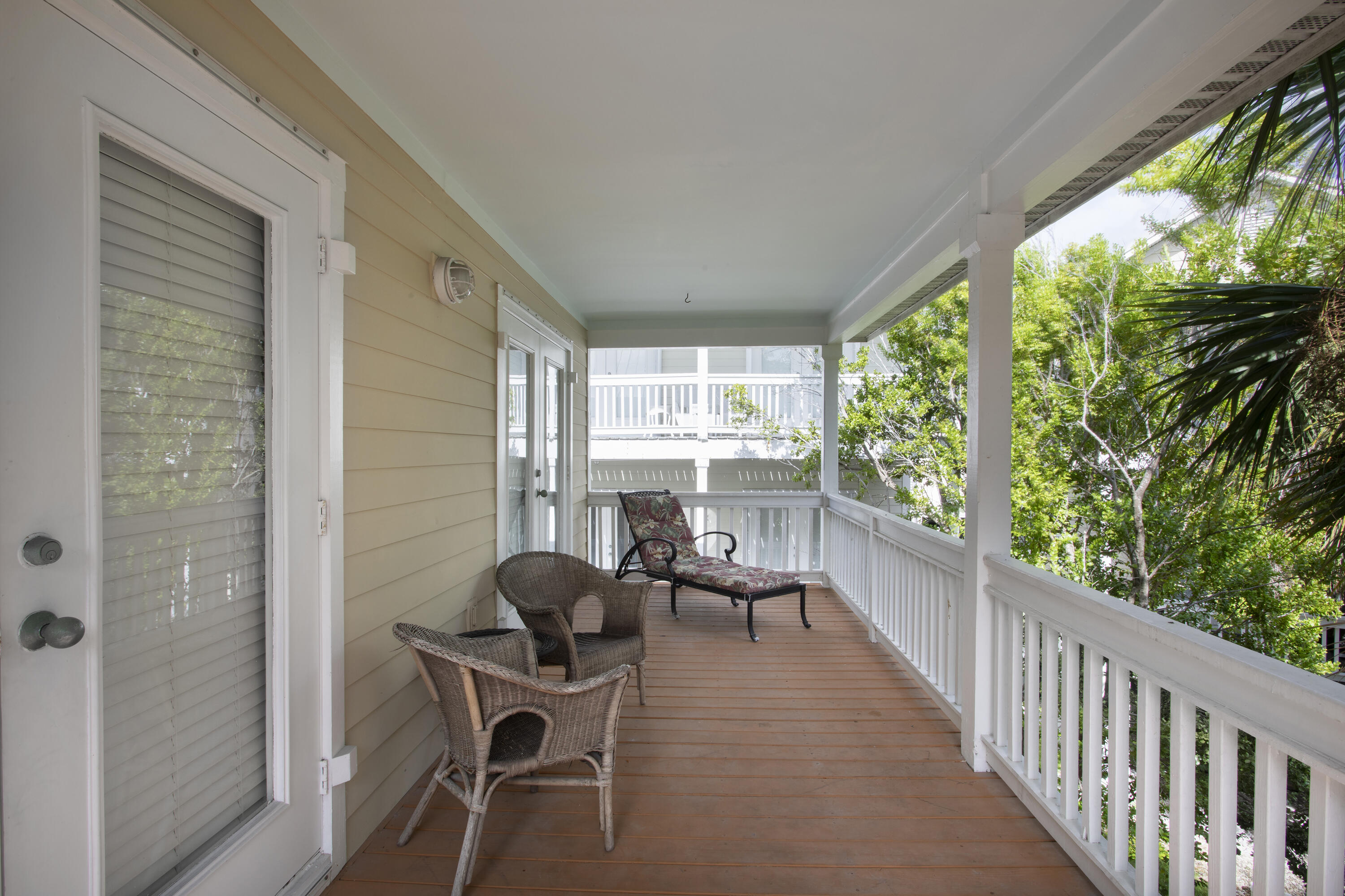 8 Coral Way
