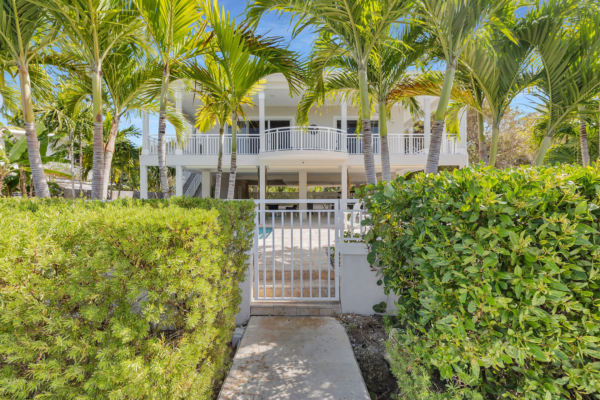 865 Ellen Drive