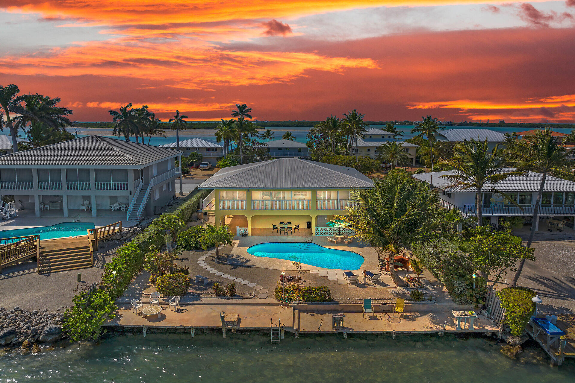 417 Harbour Drive