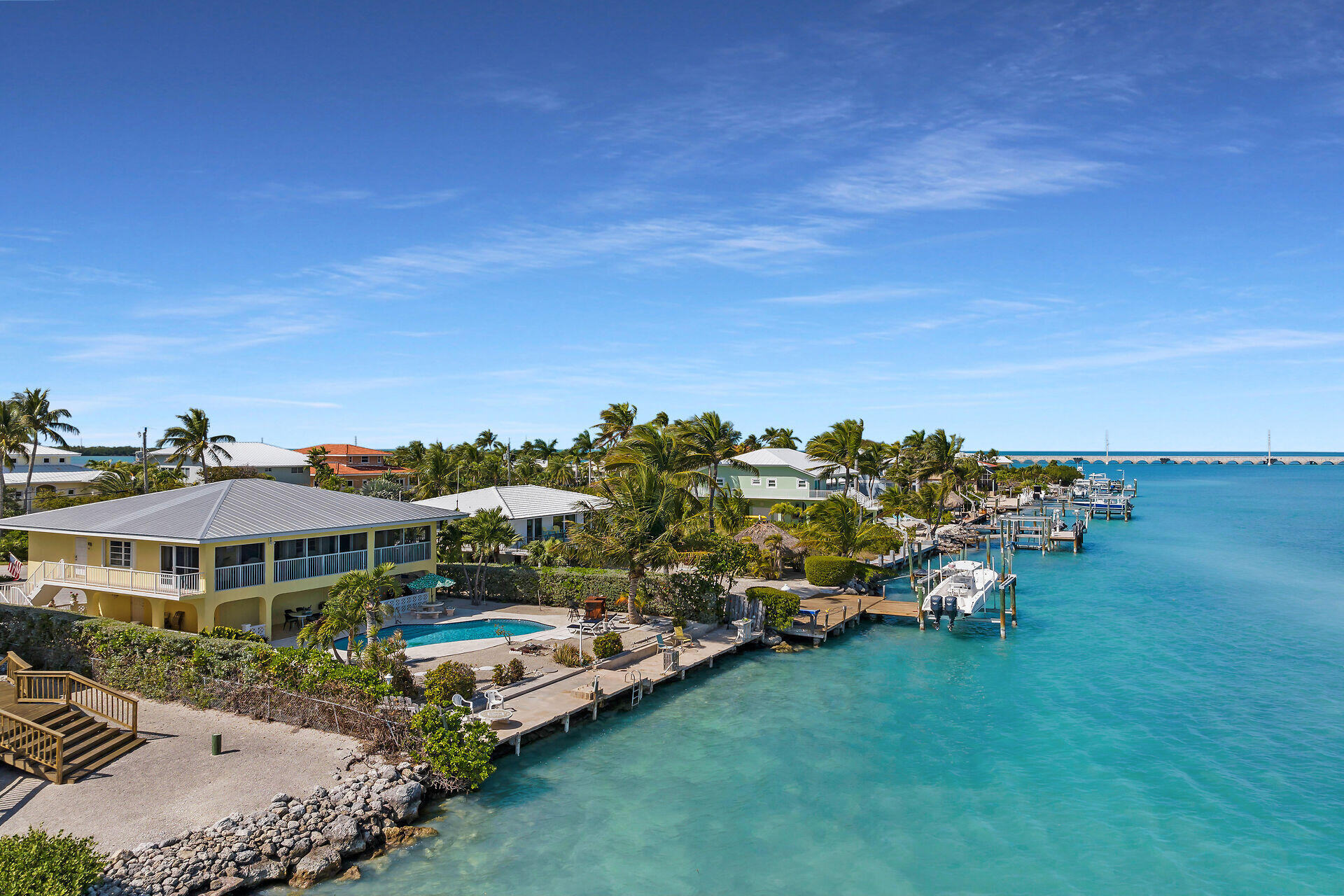 417 Harbour Drive