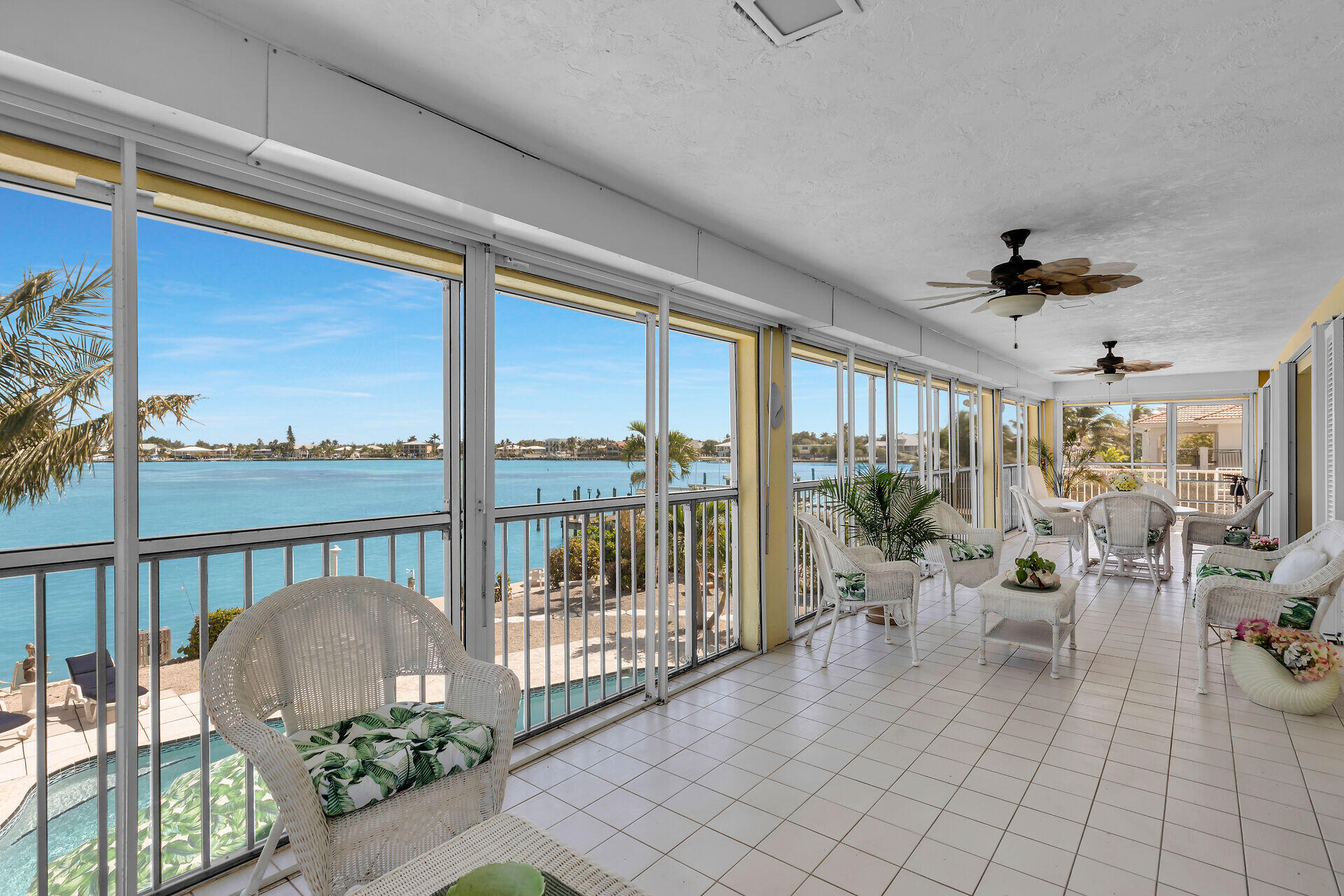 417 Harbour Drive