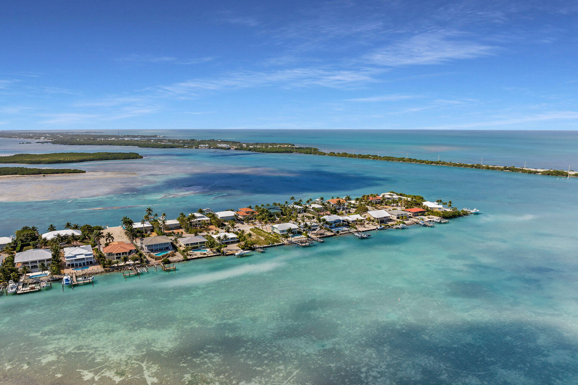 417 Harbour Drive