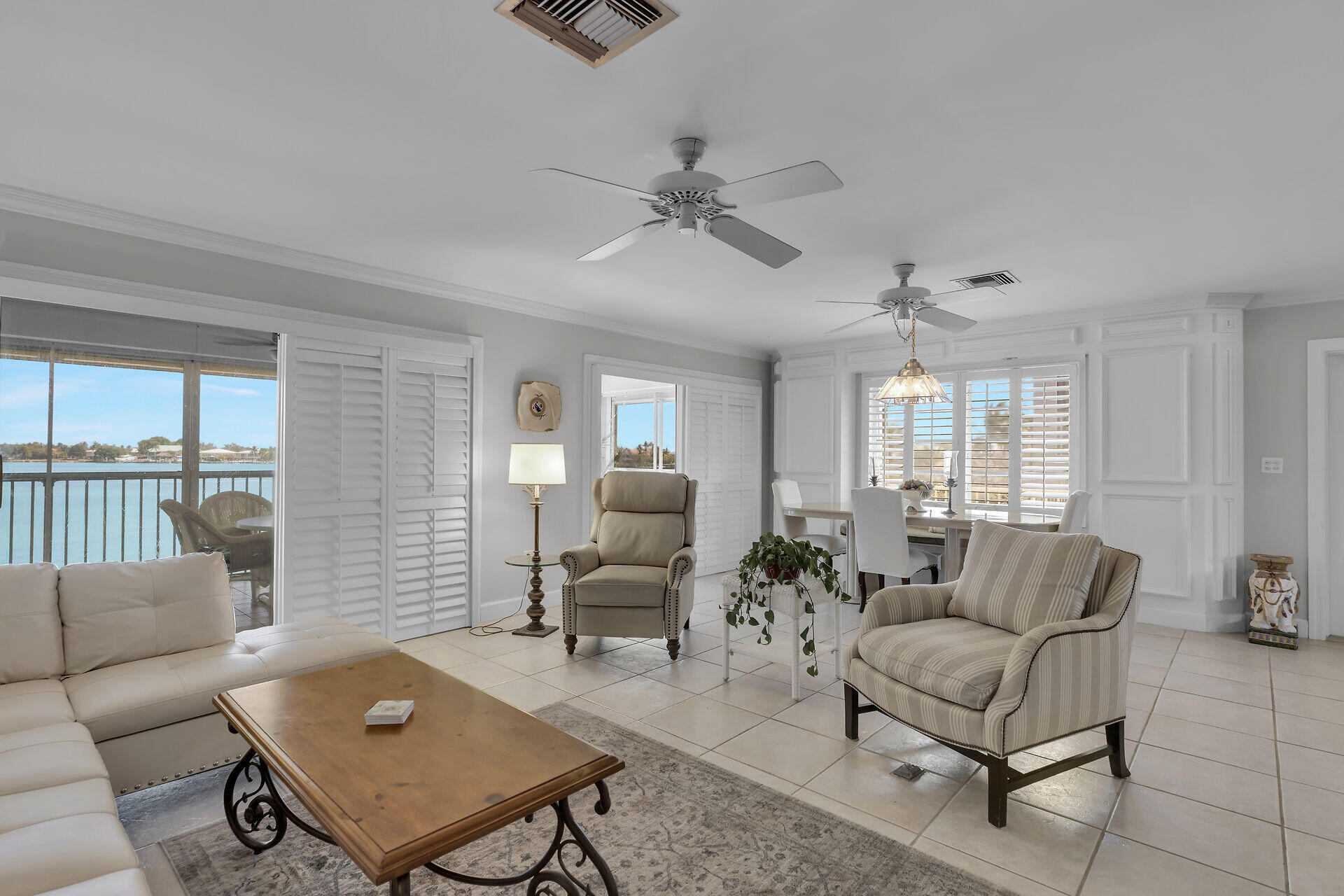 417 Harbour Drive
