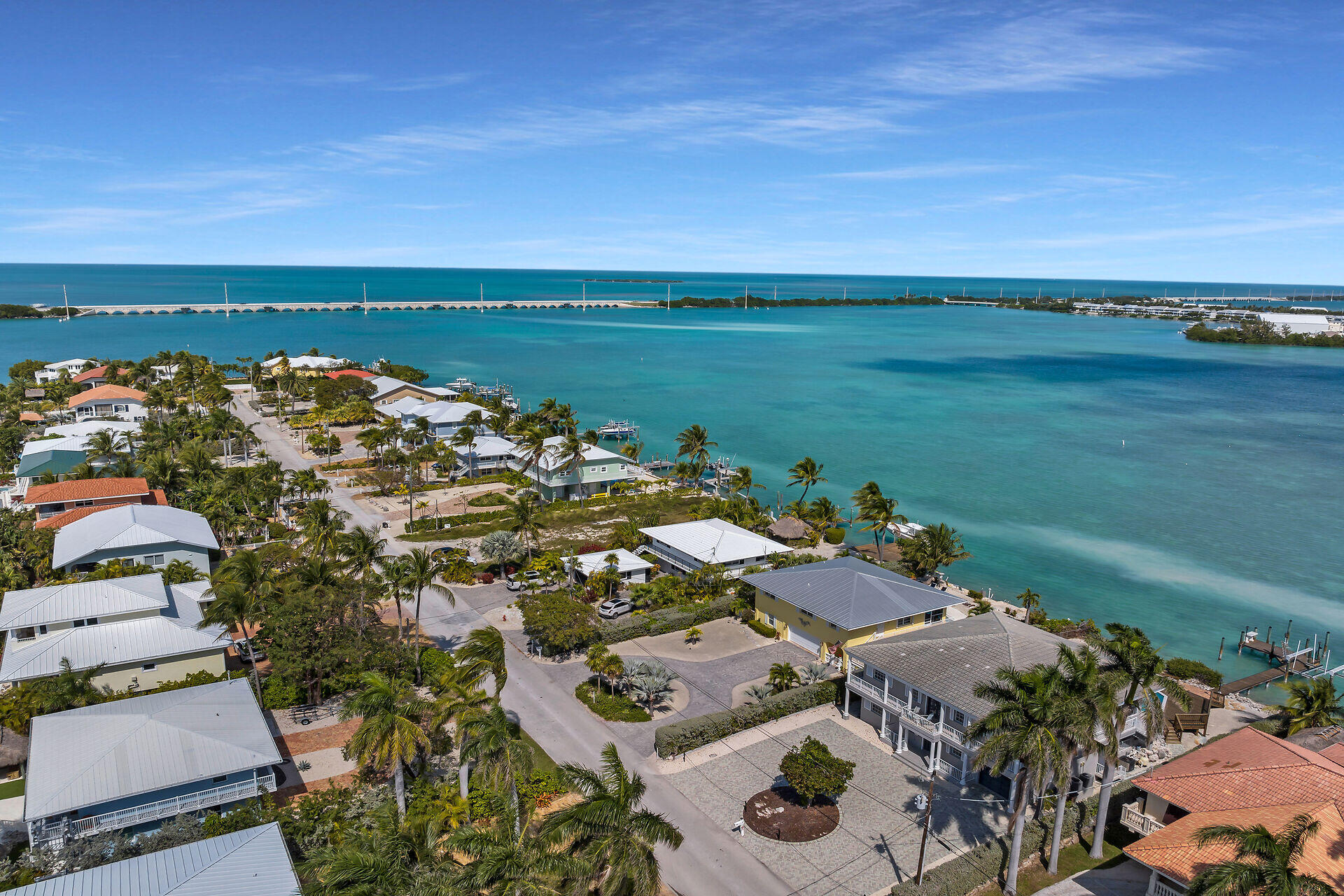 417 Harbour Drive