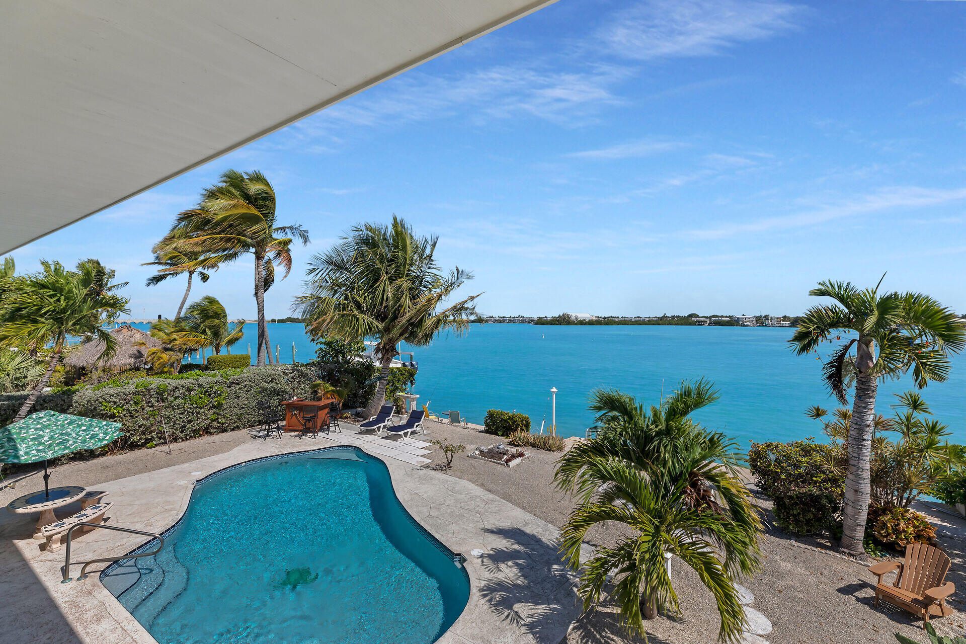 417 Harbour Drive