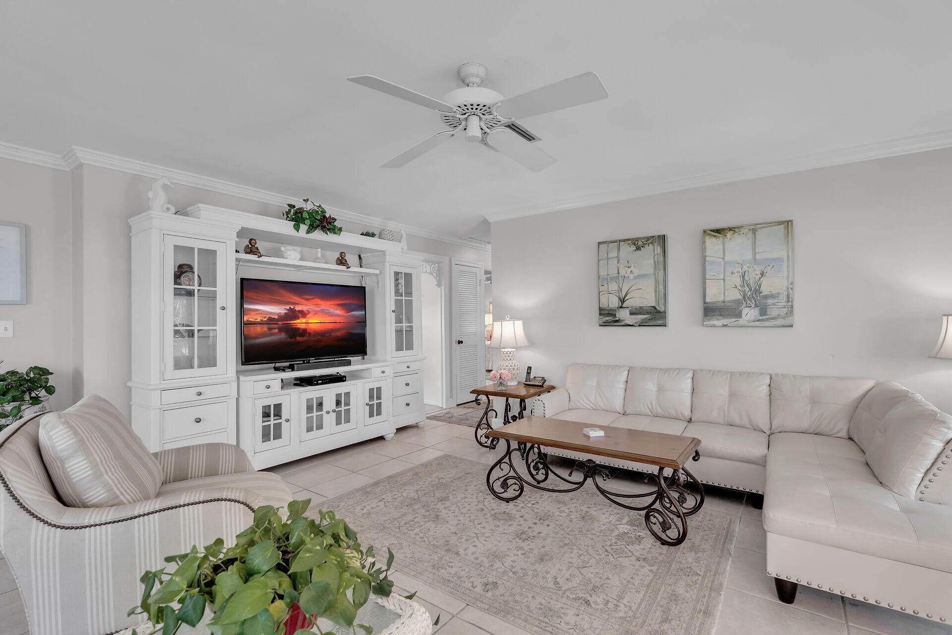 417 Harbour Drive