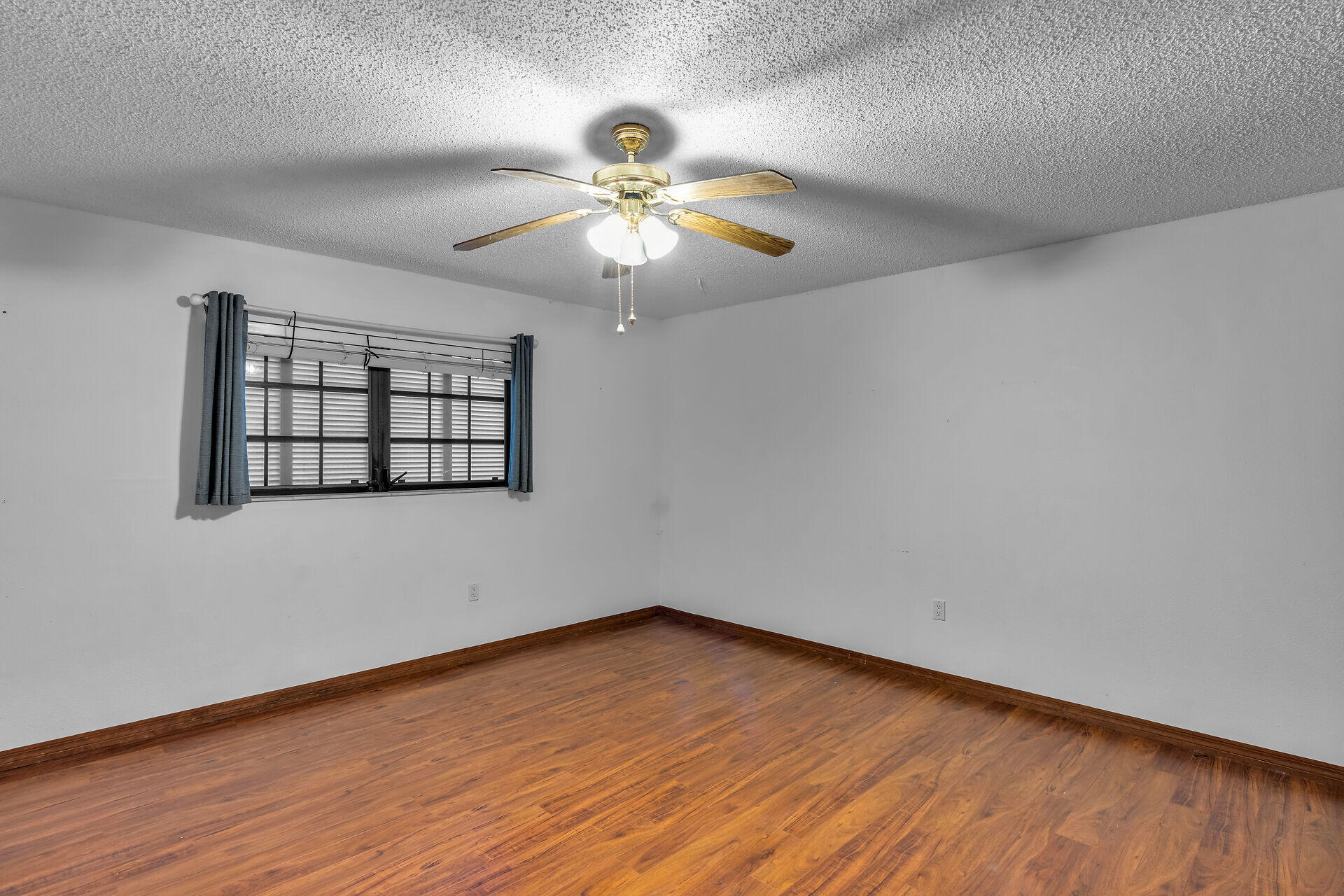 105 N Anglers Drive A & B