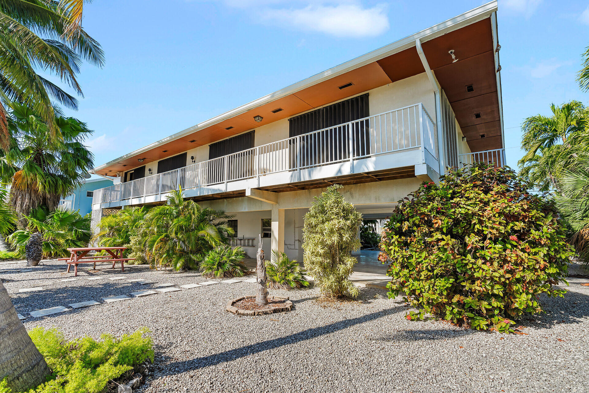 105 N Anglers Drive A & B