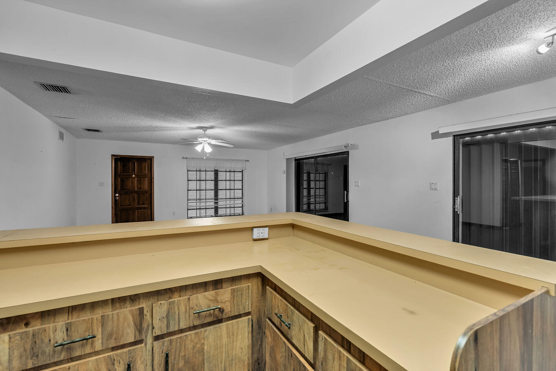 105 N Anglers Drive A & B