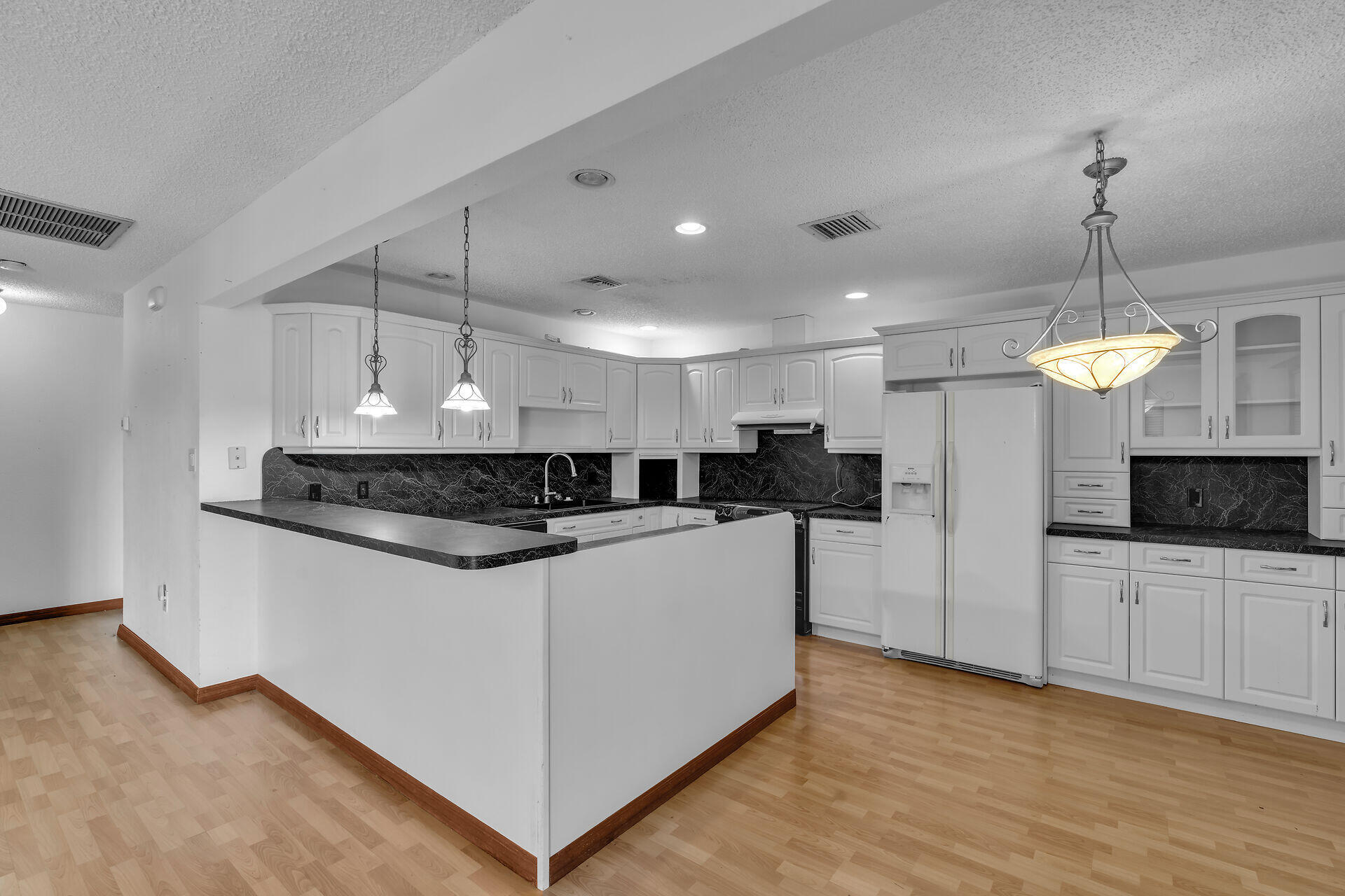 105 N Anglers Drive A & B