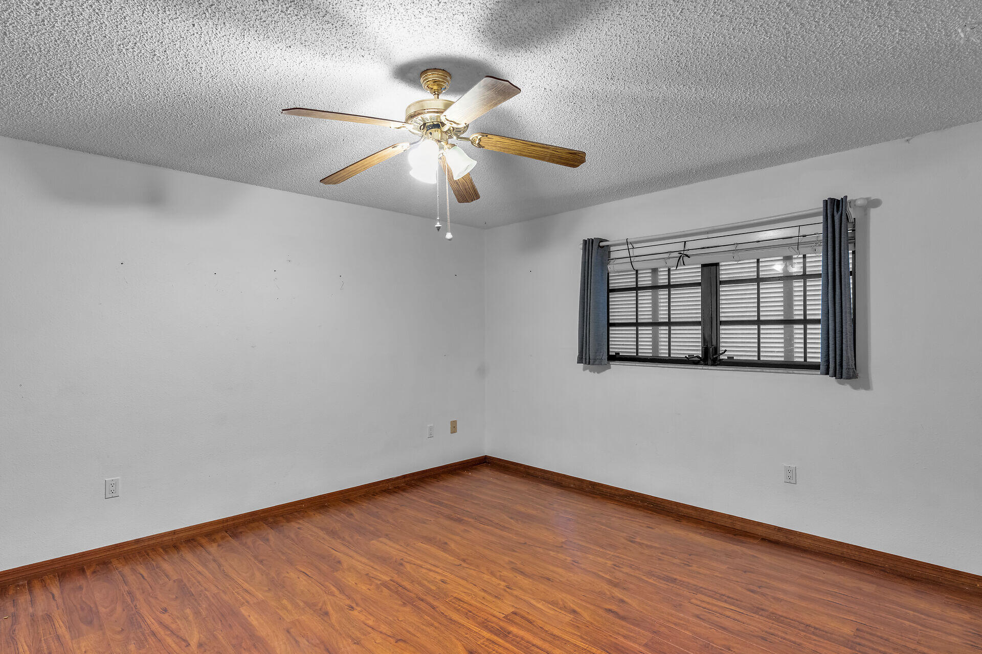 105 N Anglers Drive A & B