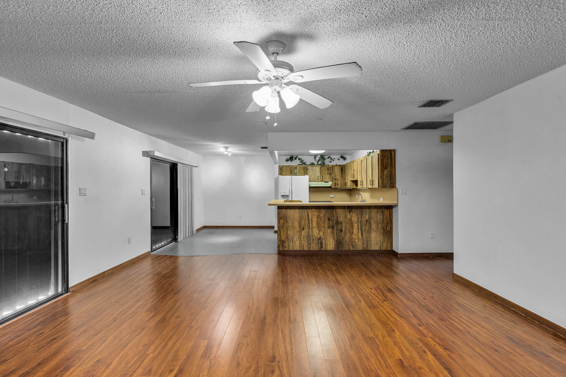 105 N Anglers Drive A & B
