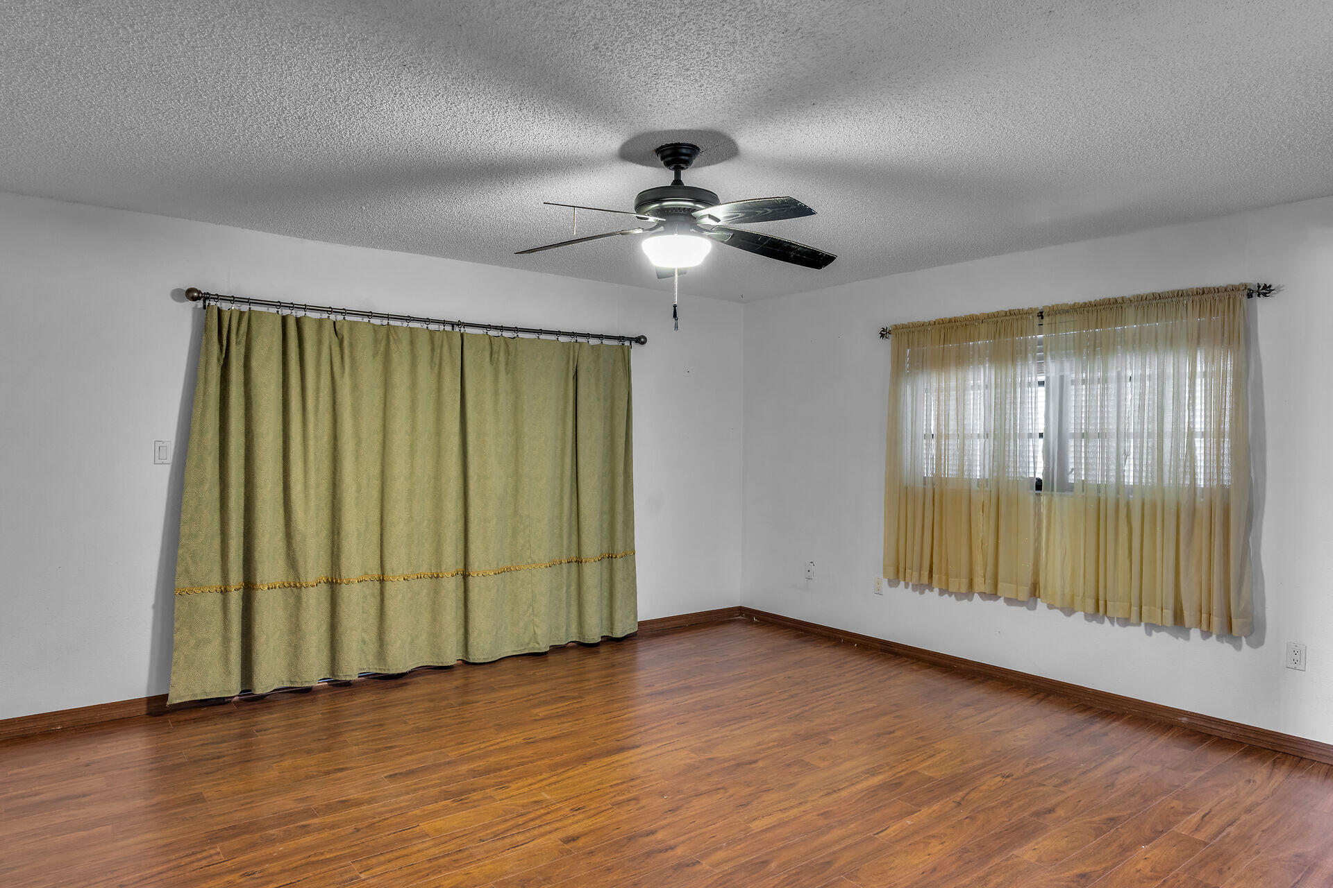 105 N Anglers Drive A & B