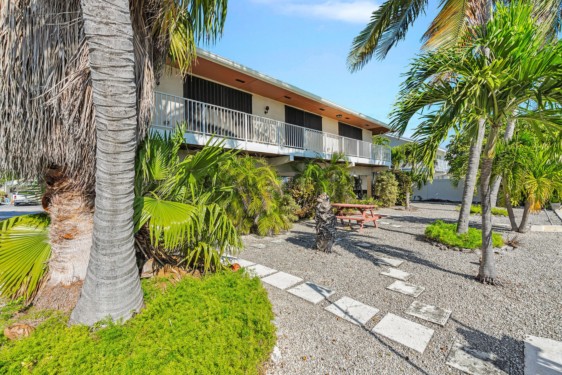 105 N Anglers Drive A & B