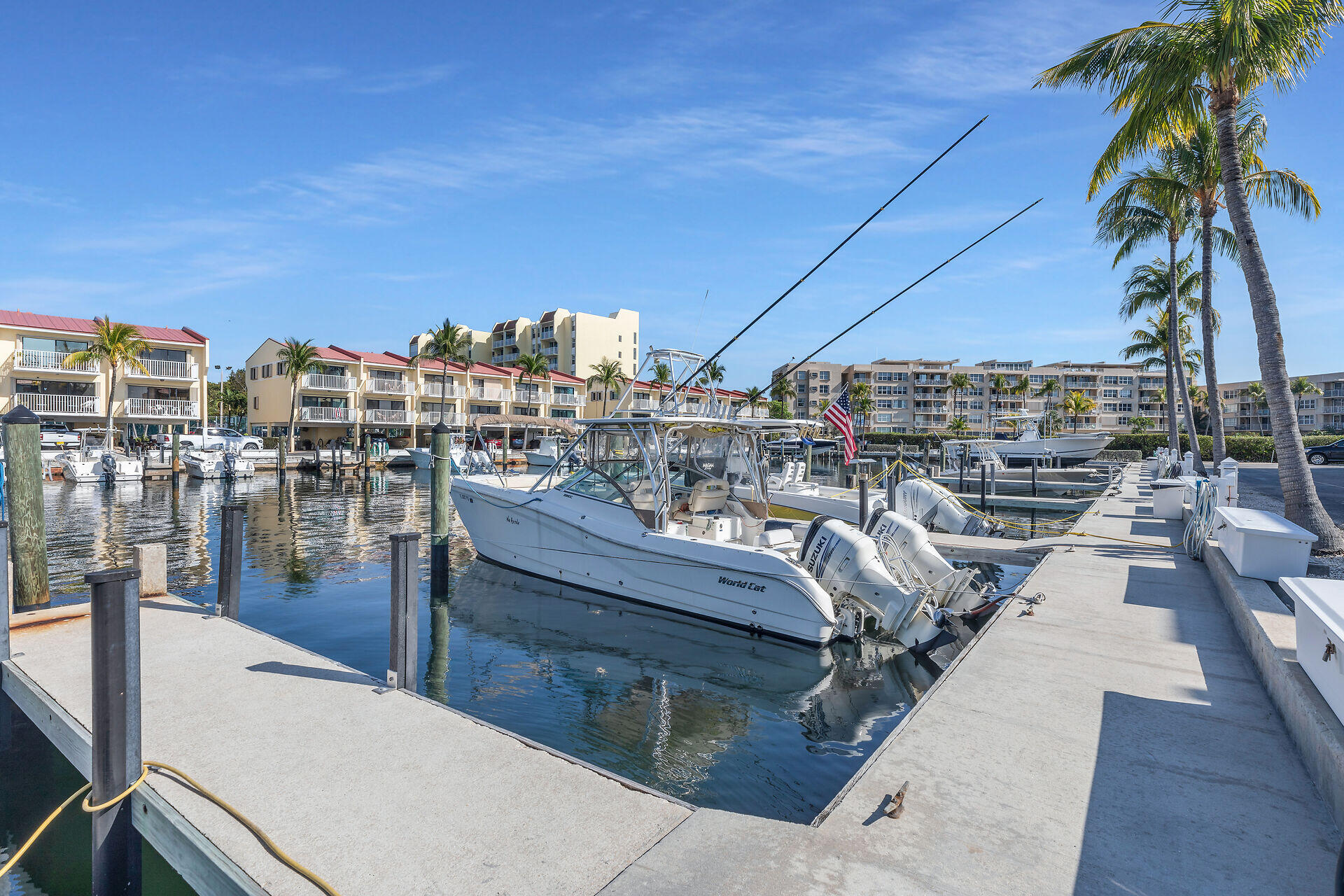 88540 Overseas & Boat Slip #3 Highway 605