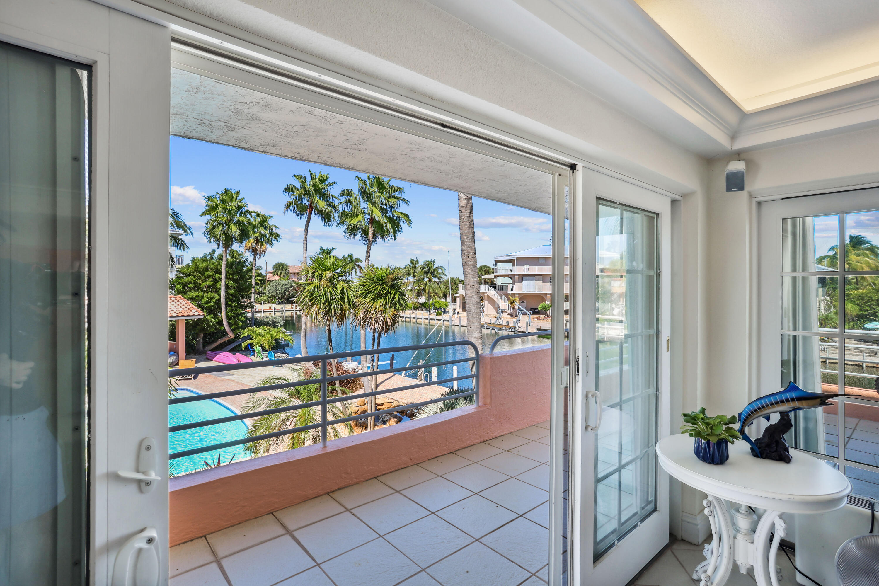 128 W Plaza Del Sol
