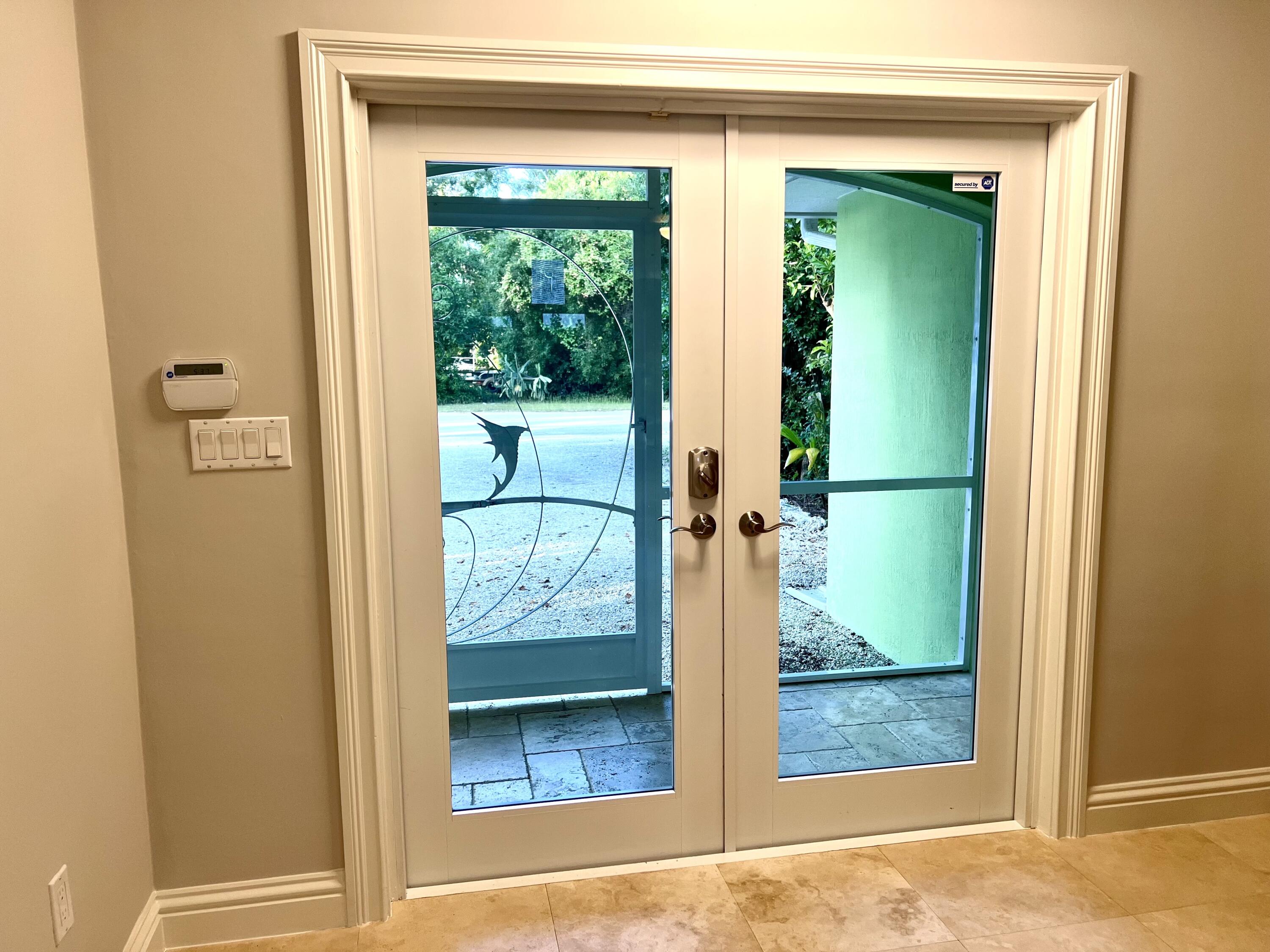 35 SE Marlin Avenue