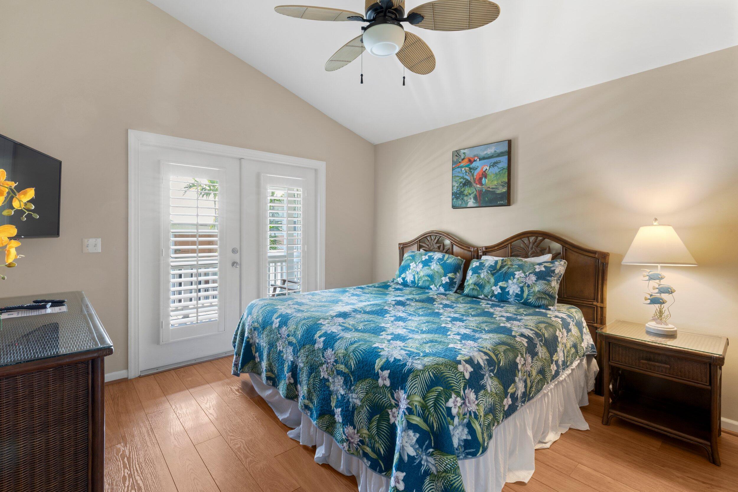 26 Coral Way