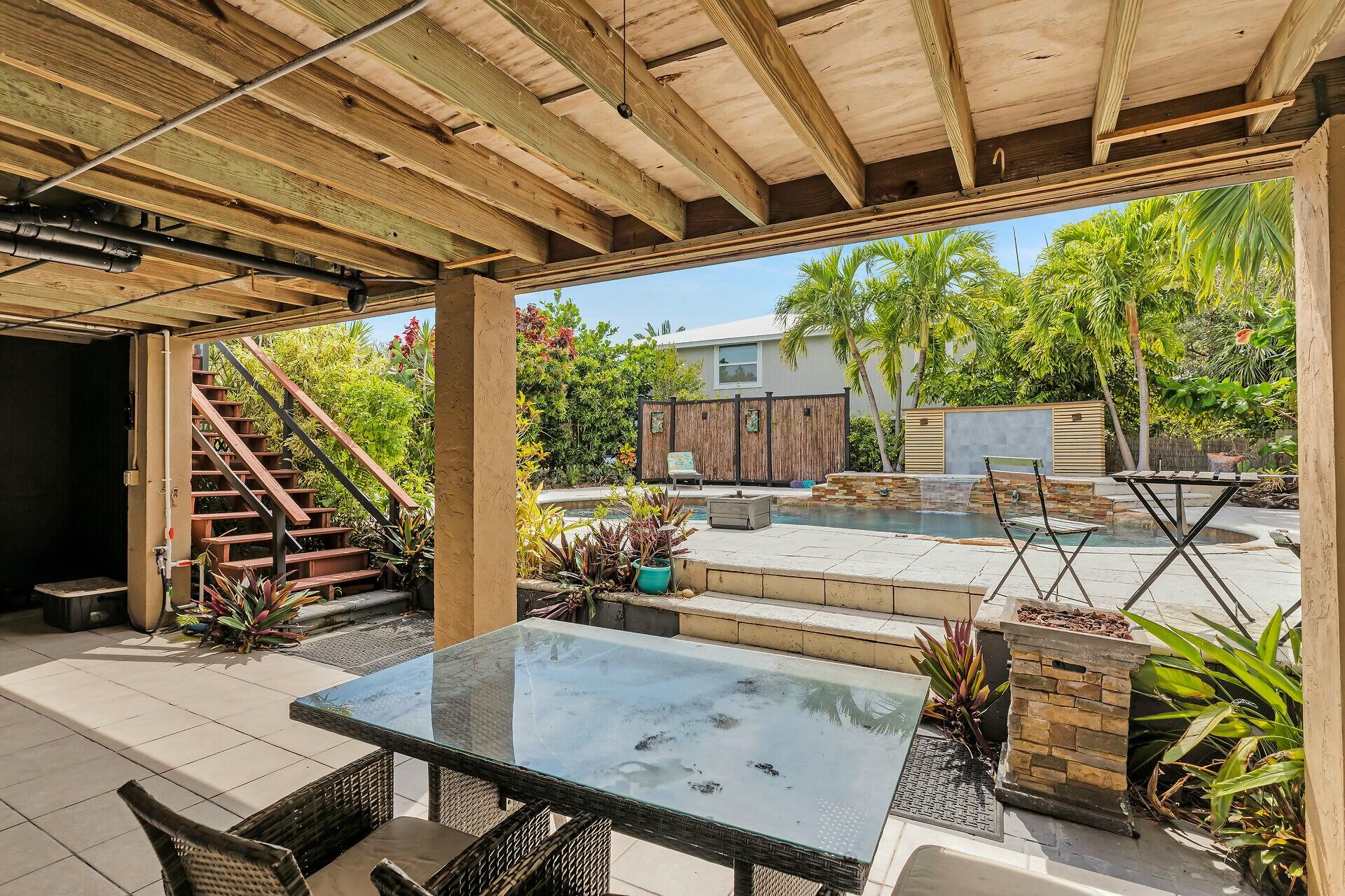 58885 Overseas Highway