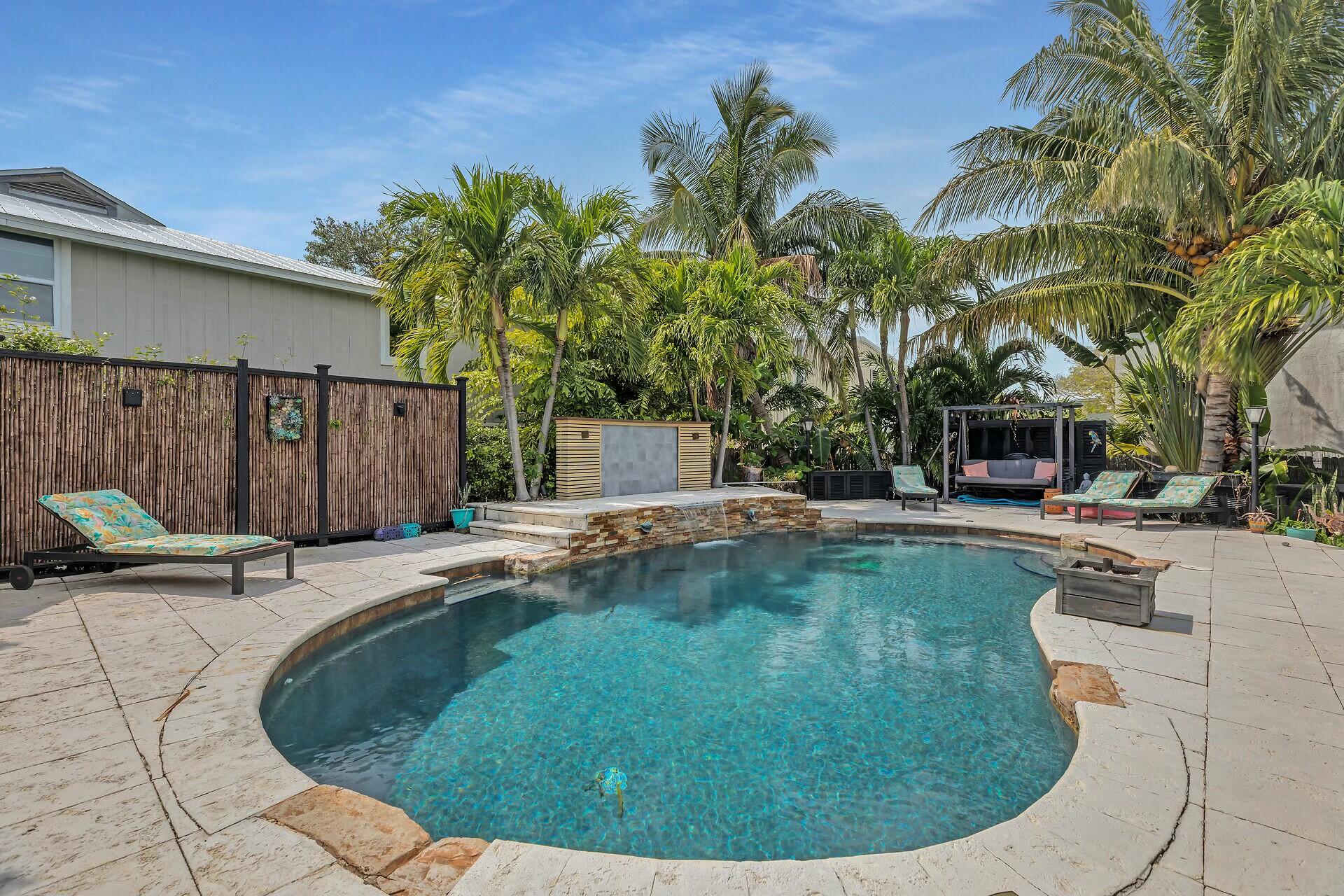 58885 Overseas Highway