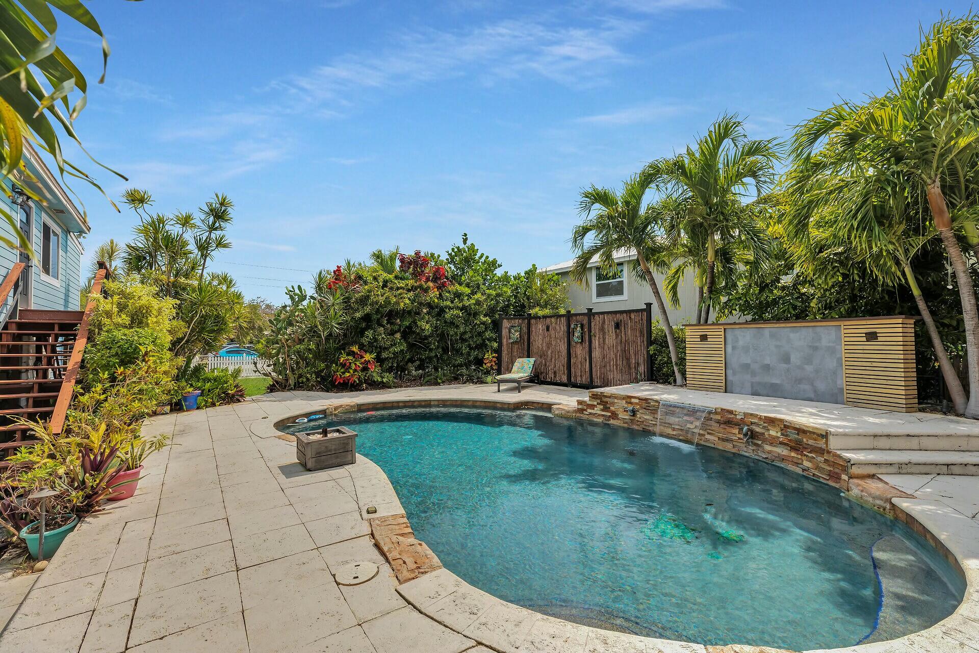 58885 Overseas Highway