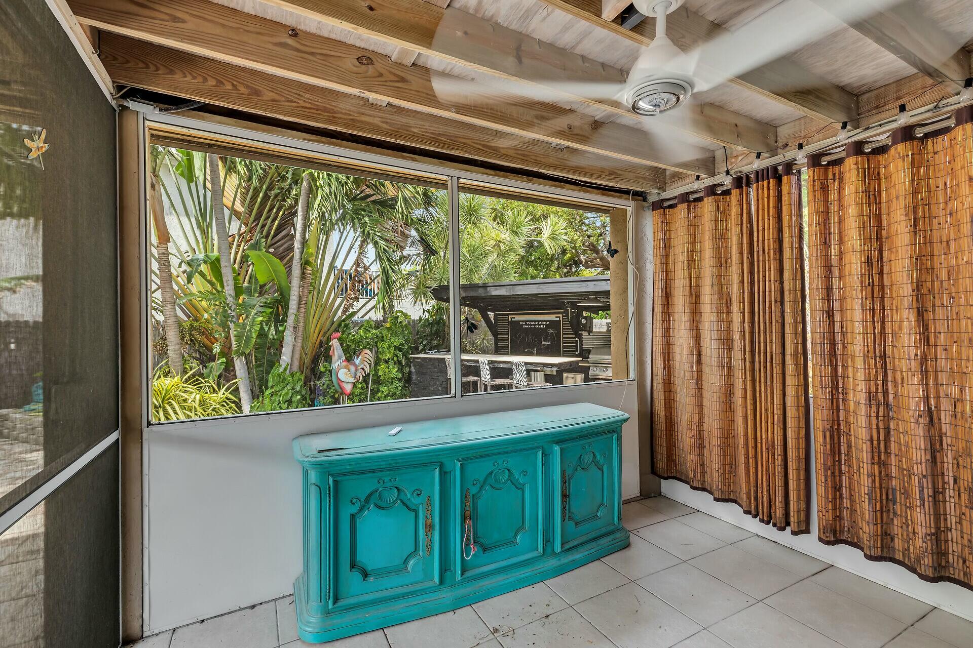58885 Overseas Highway