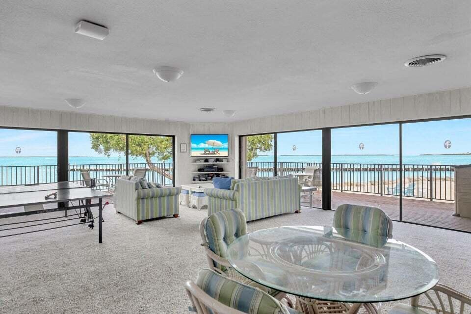 97652 Overseas Highway M10