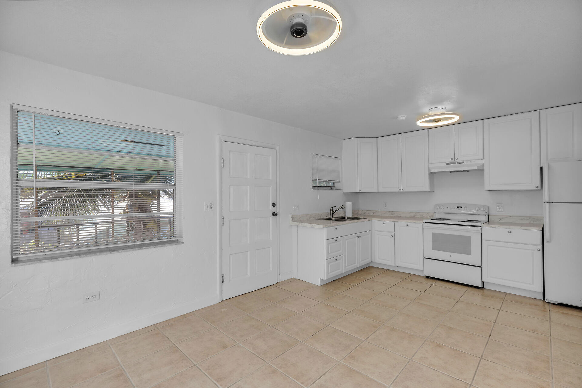 185 Dove Lake Drive