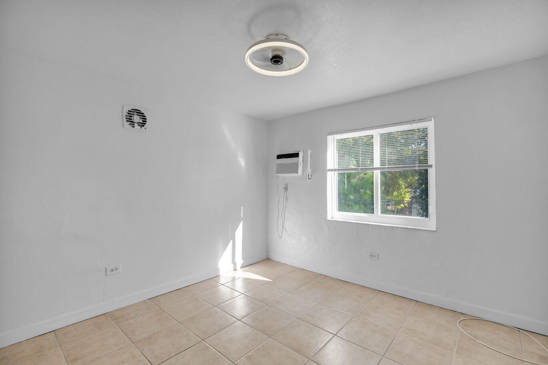 185 Dove Lake Drive