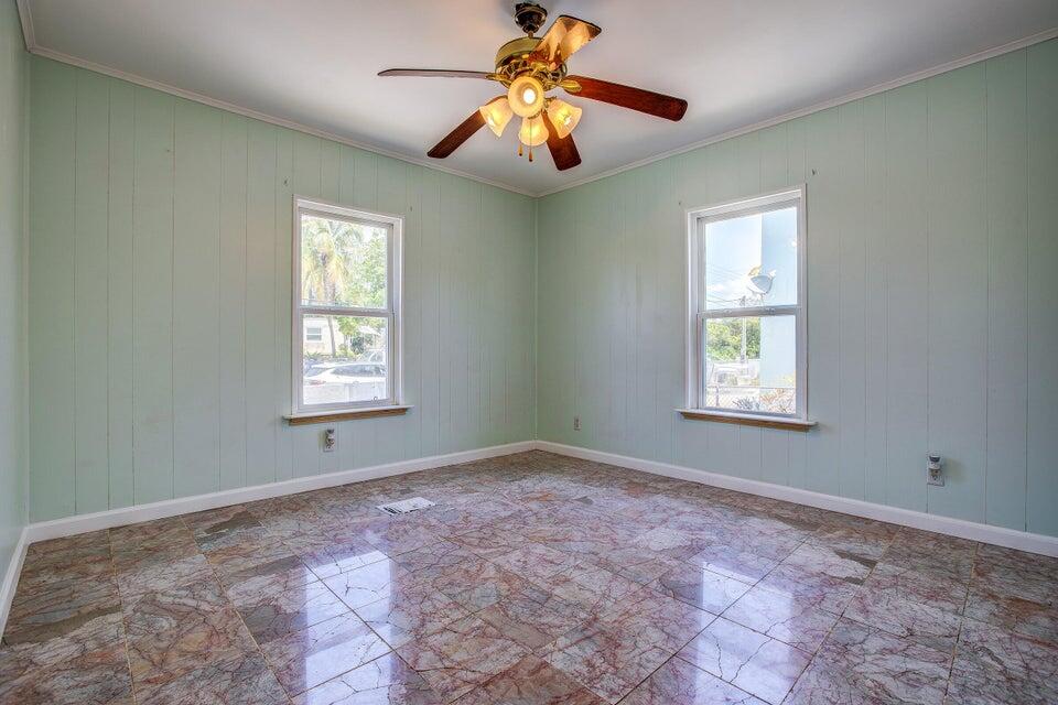 9 Boca Chica Road