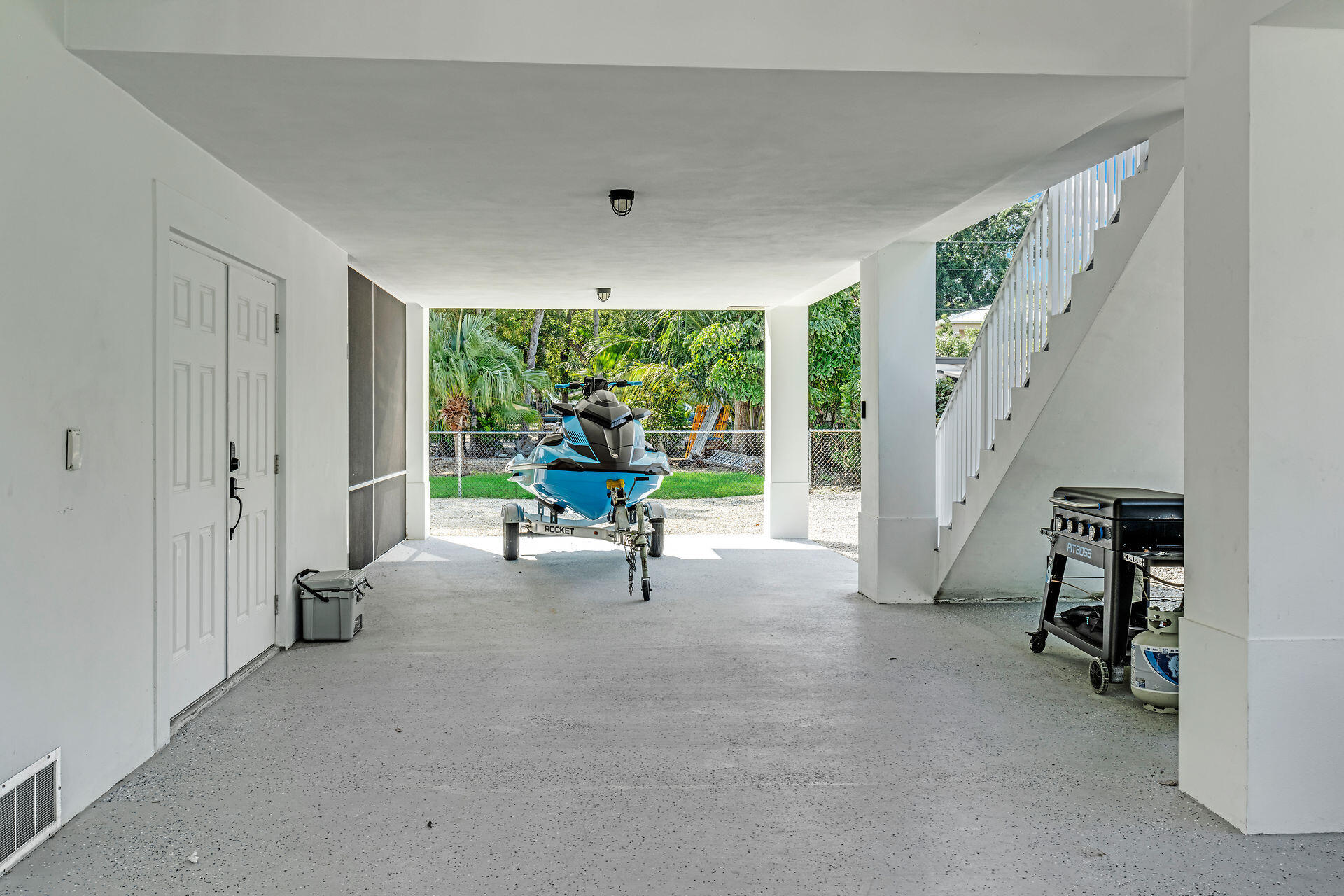 45 Tarpon Avenue