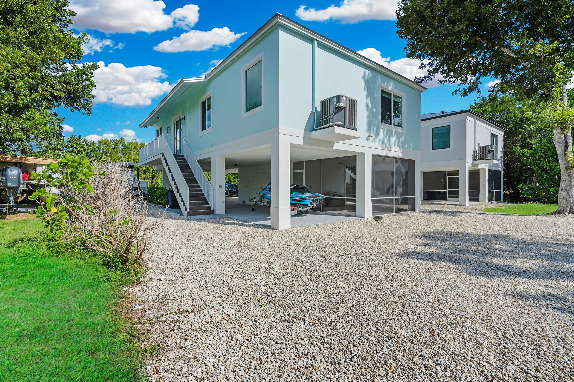 45 Tarpon Avenue