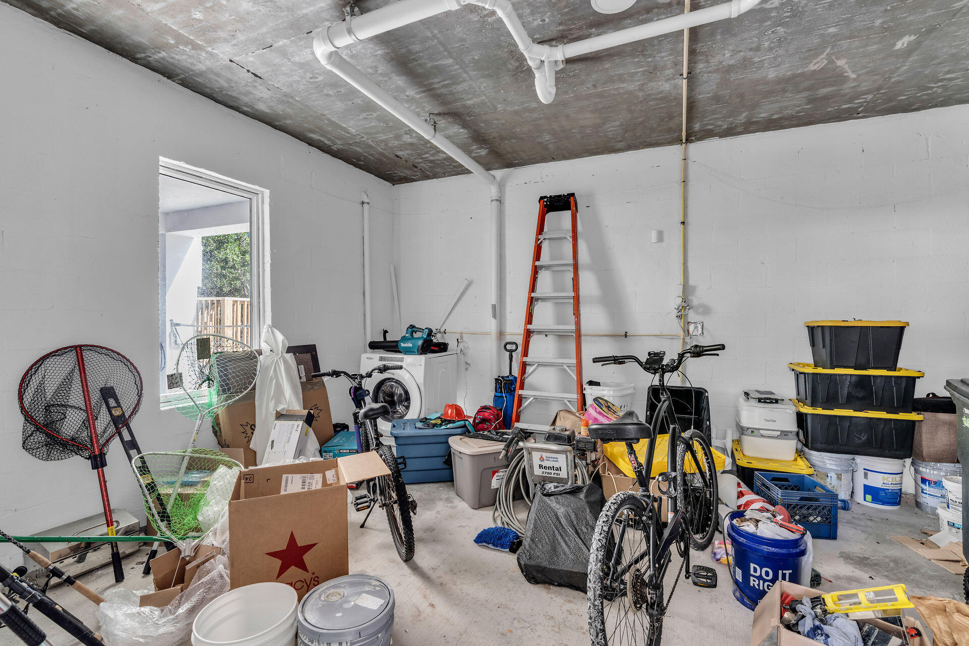 45 Tarpon Avenue