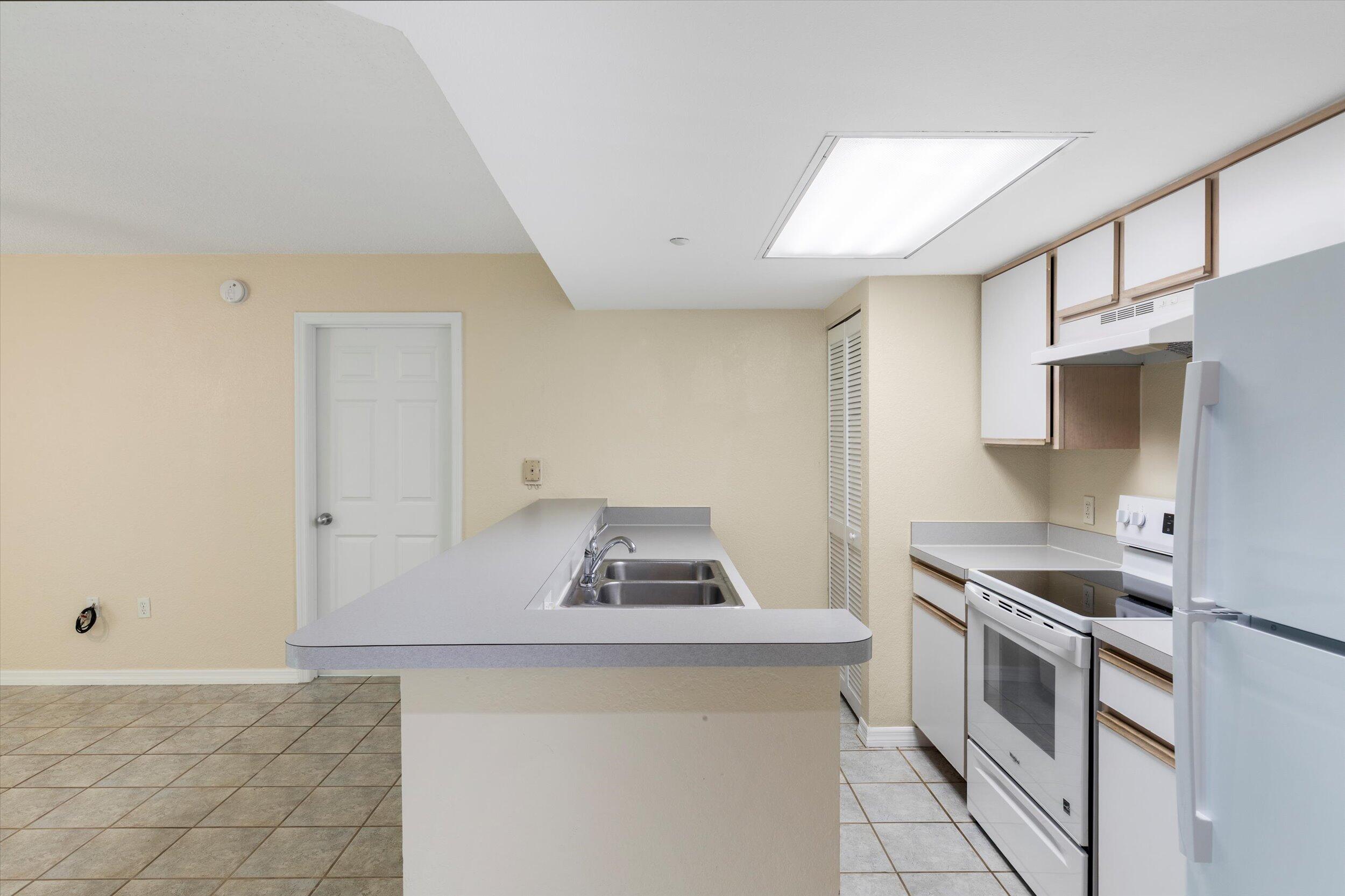 3635 Seaside Drive 314