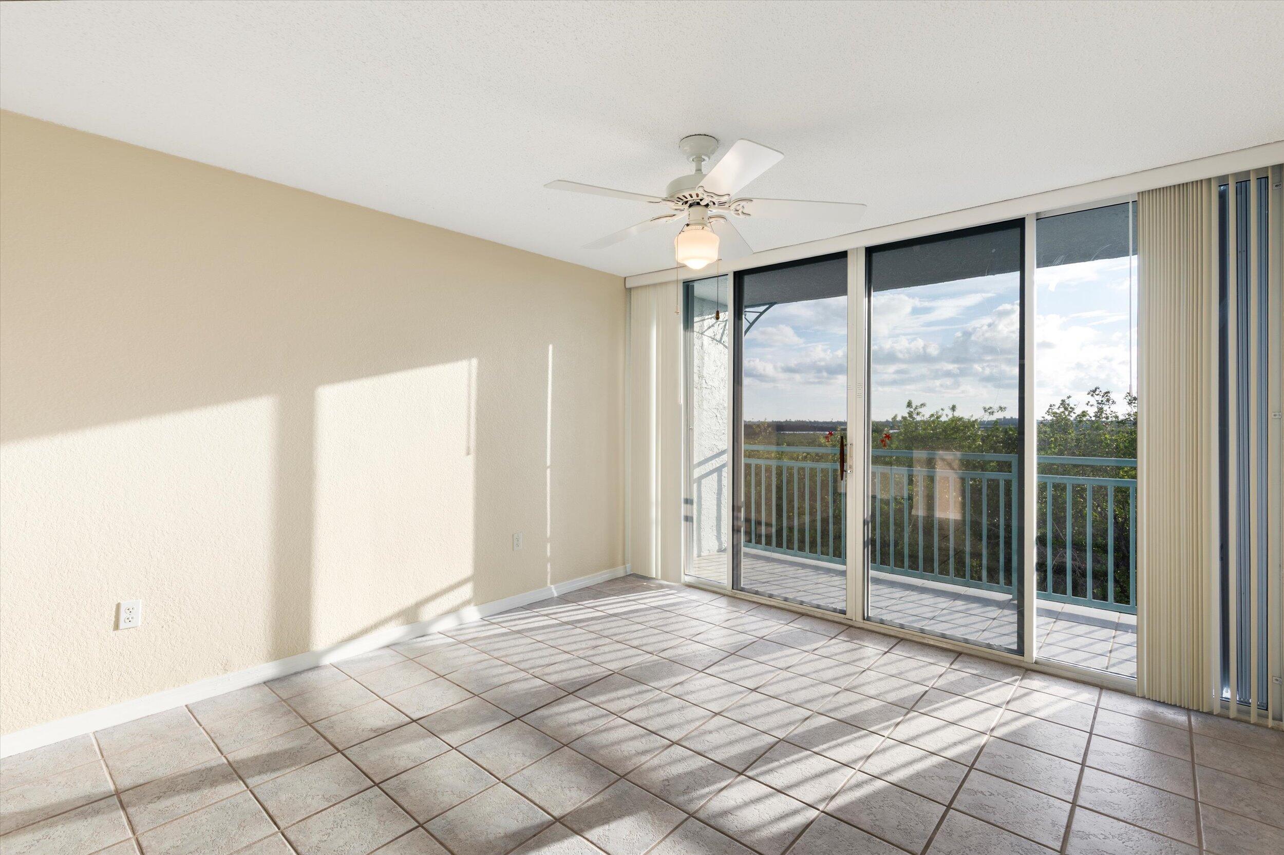 3635 Seaside Drive 314