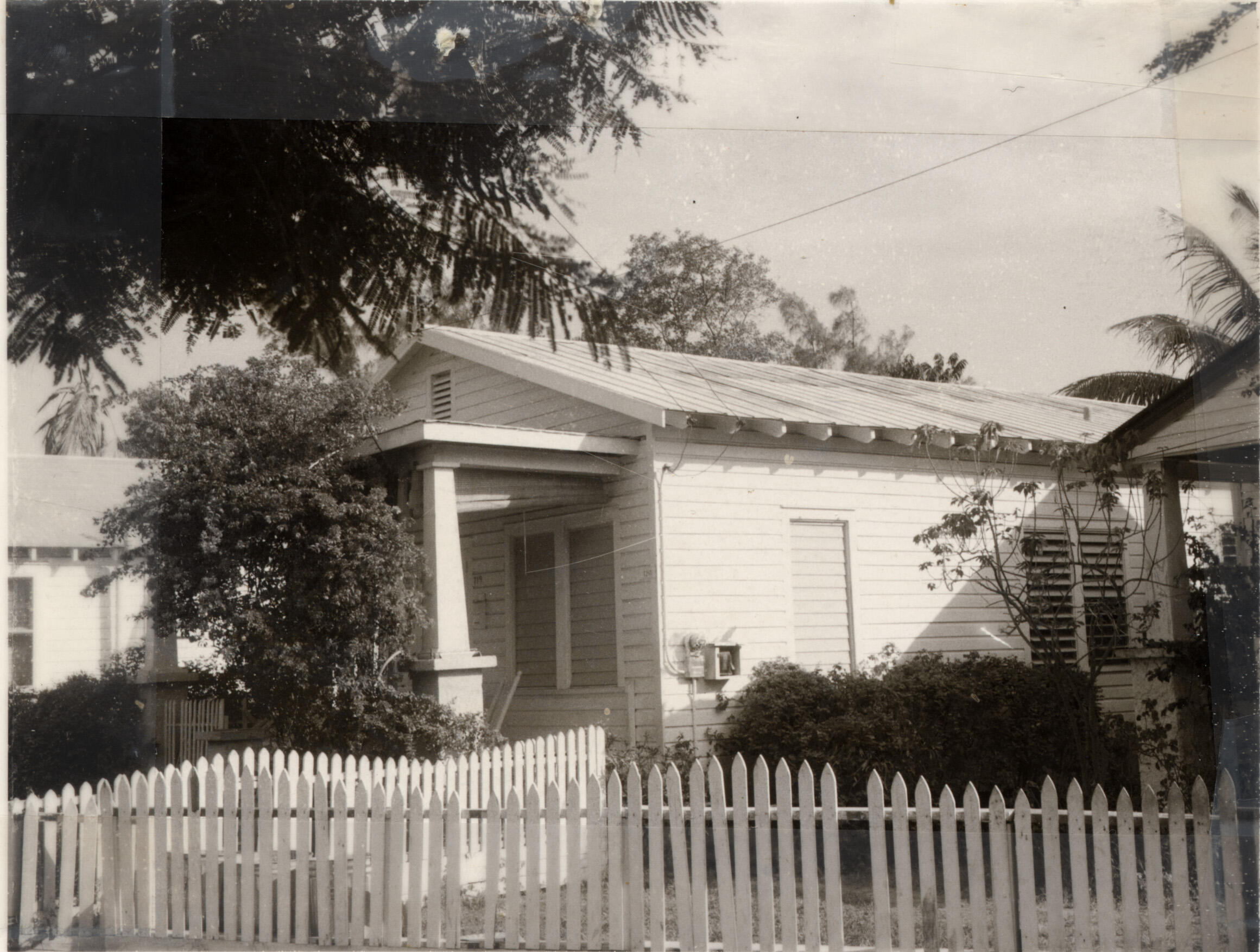 719 Elizabeth Street