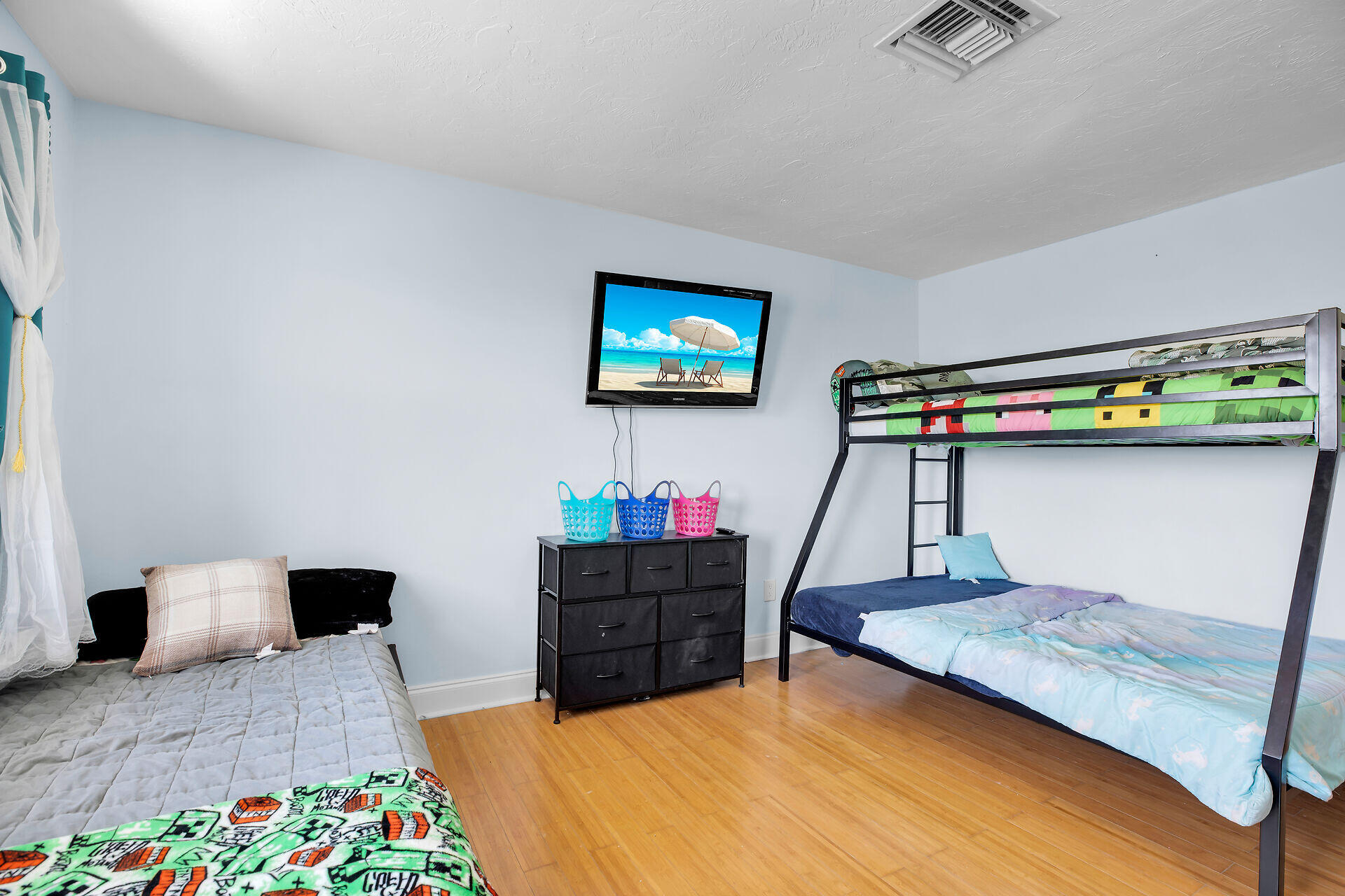 111 Stirrup Key Woods Road 2B2