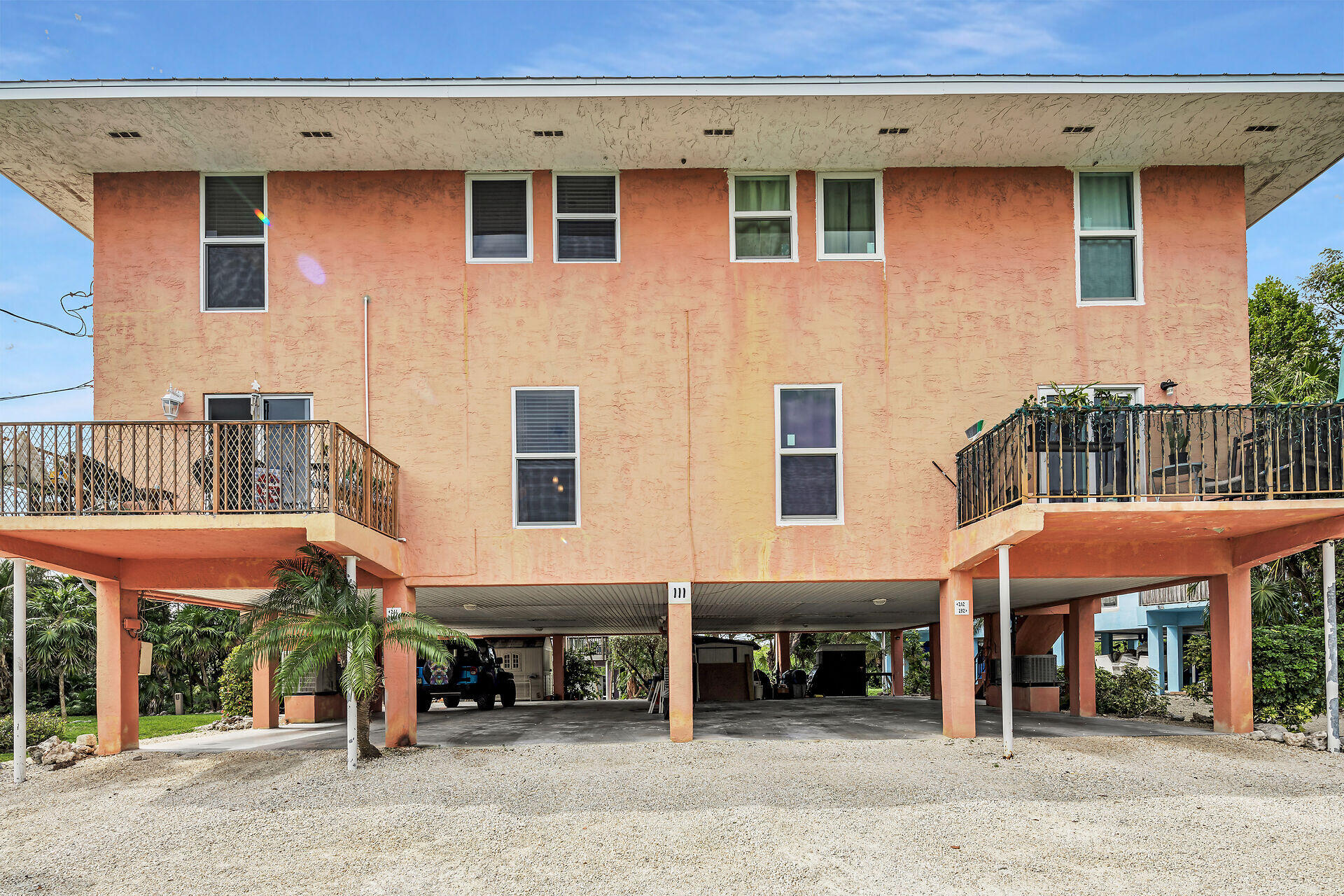 111 Stirrup Key Woods Road 2B2