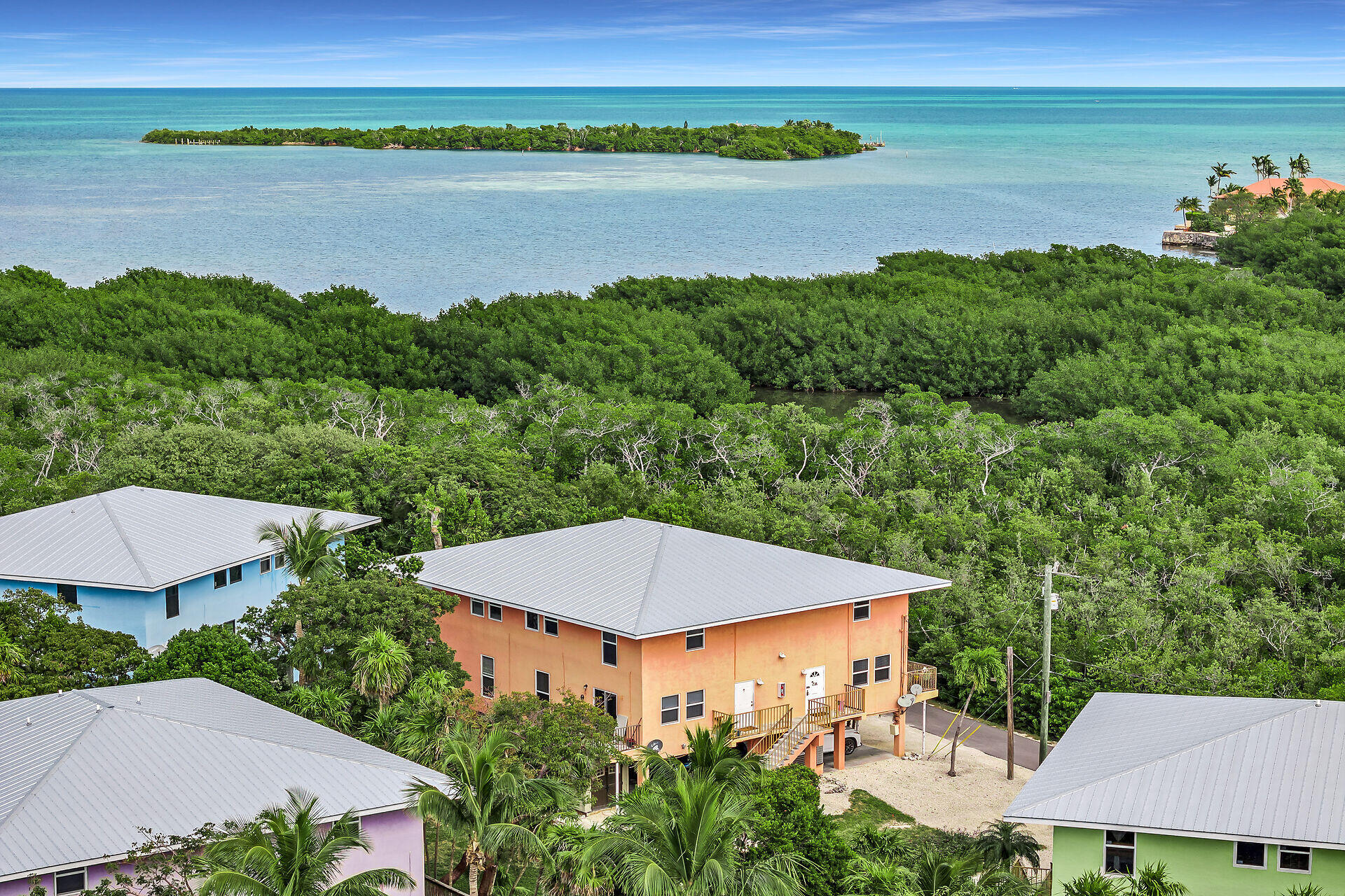 111 Stirrup Key Woods Road 2B2