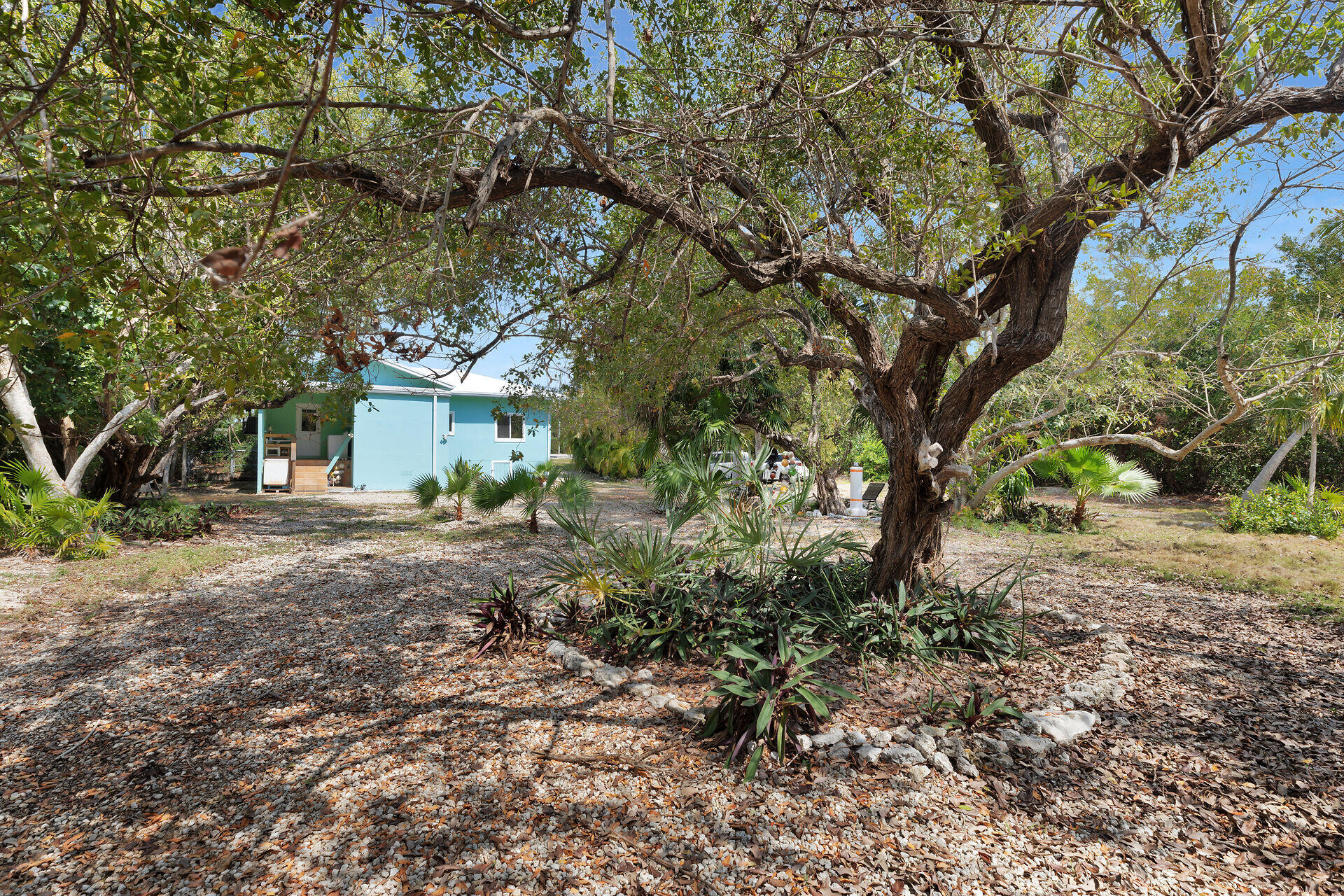 58704 Overseas Highway