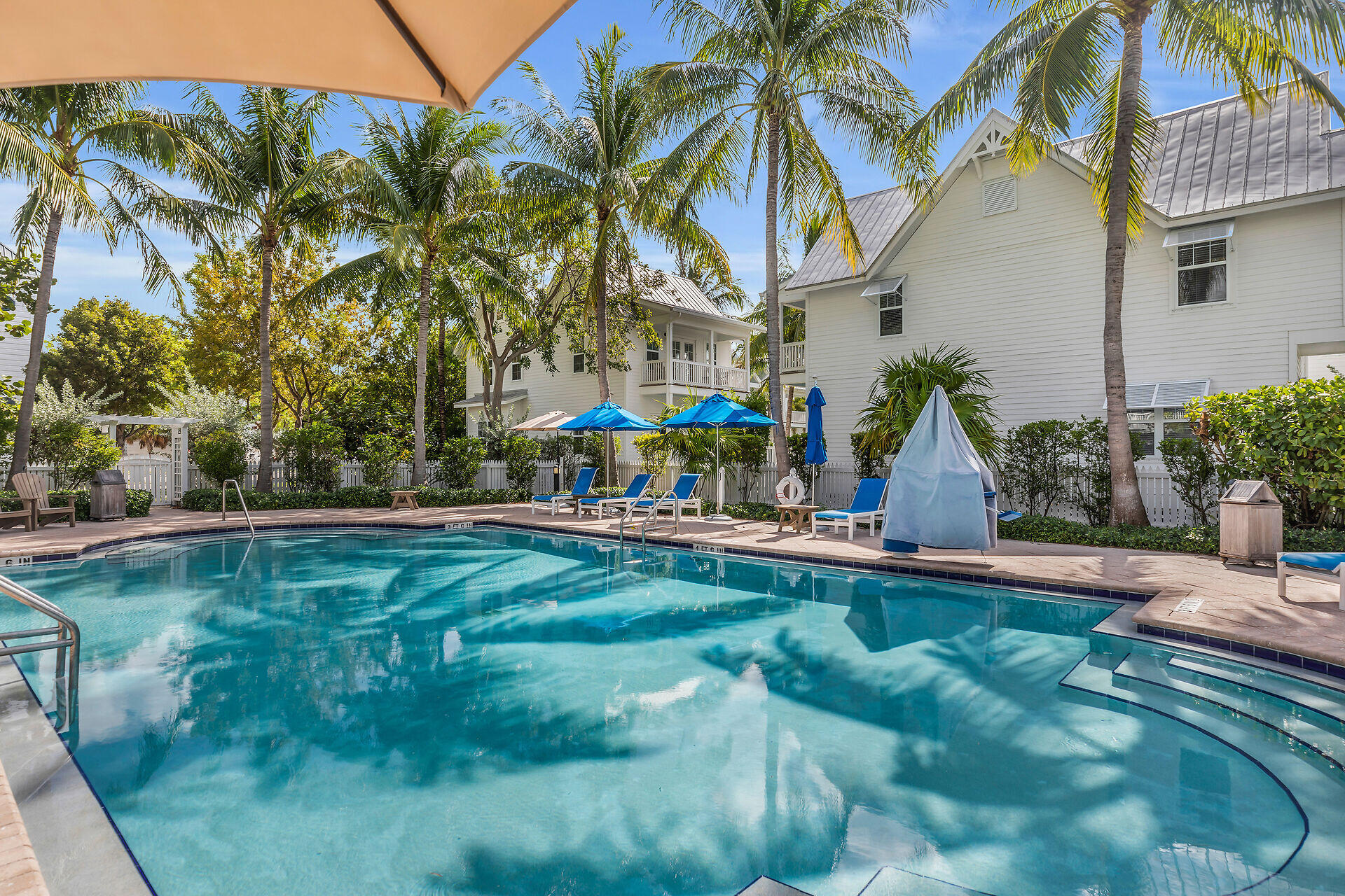 12399 Overseas Highway 12