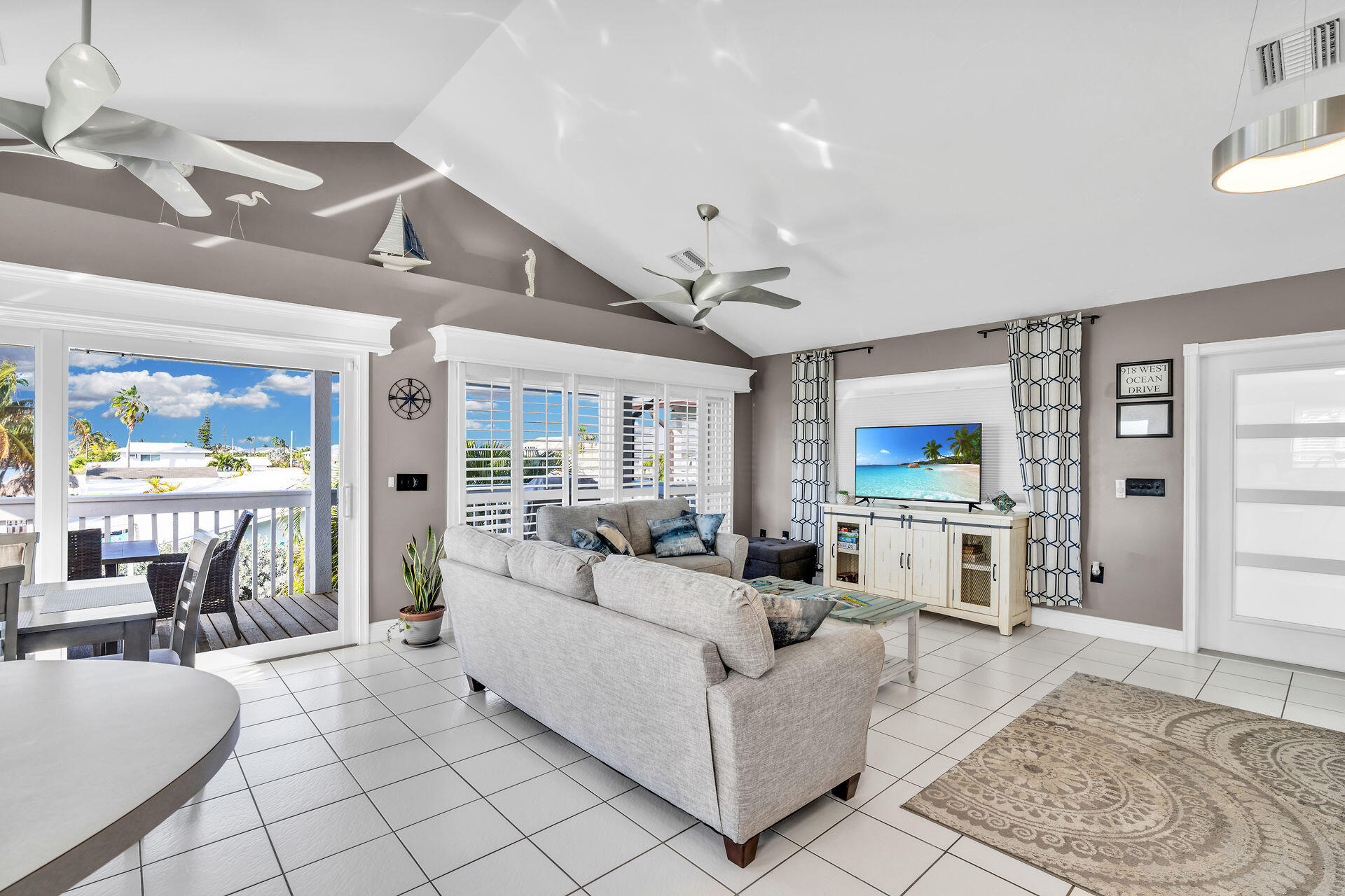 918 W Ocean Drive
