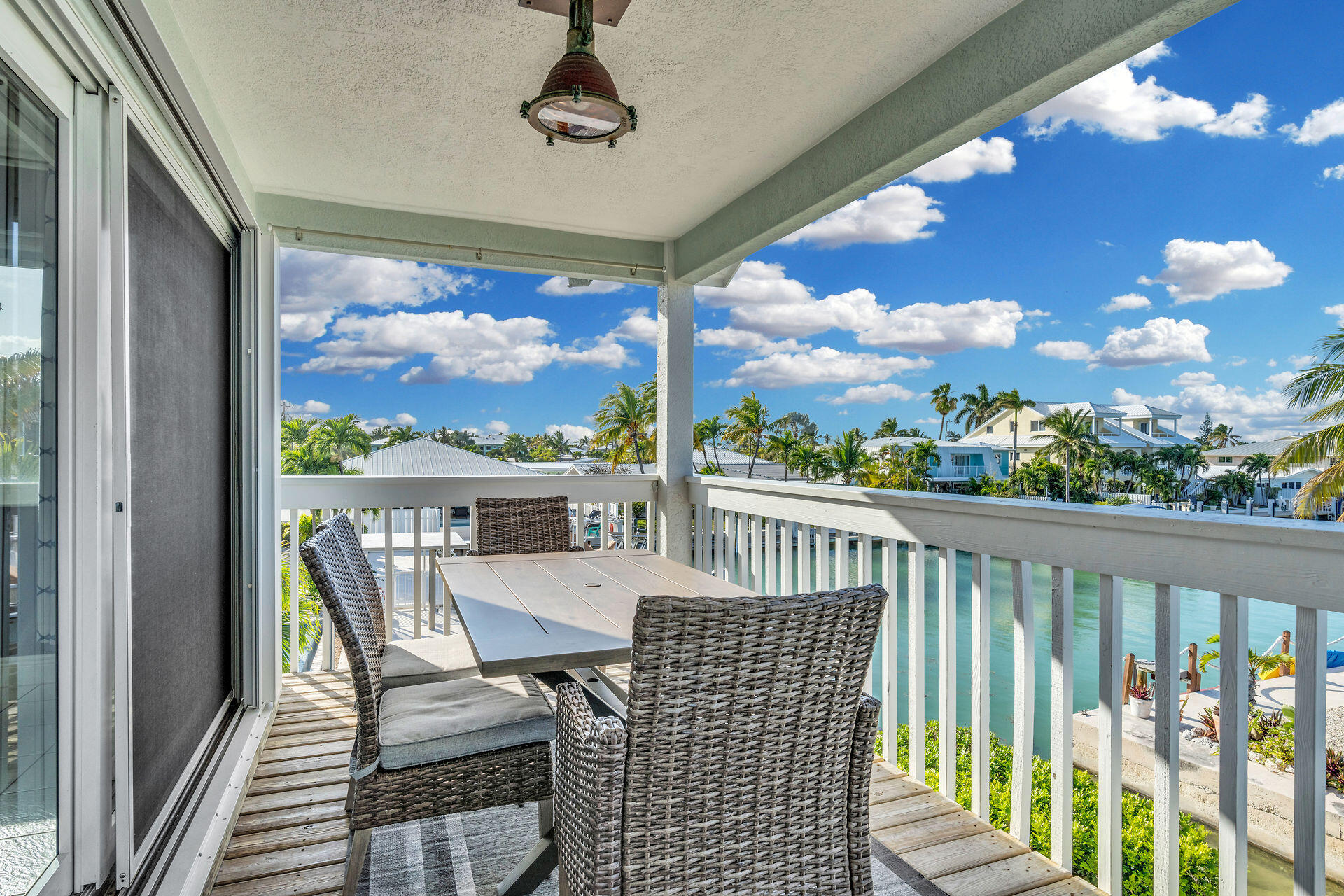 918 W Ocean Drive