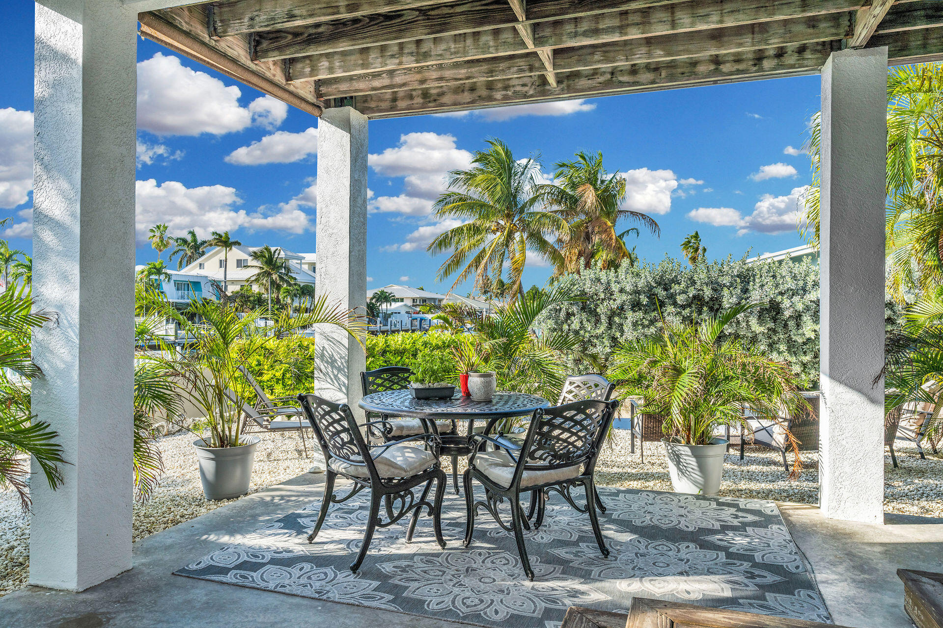 918 W Ocean Drive