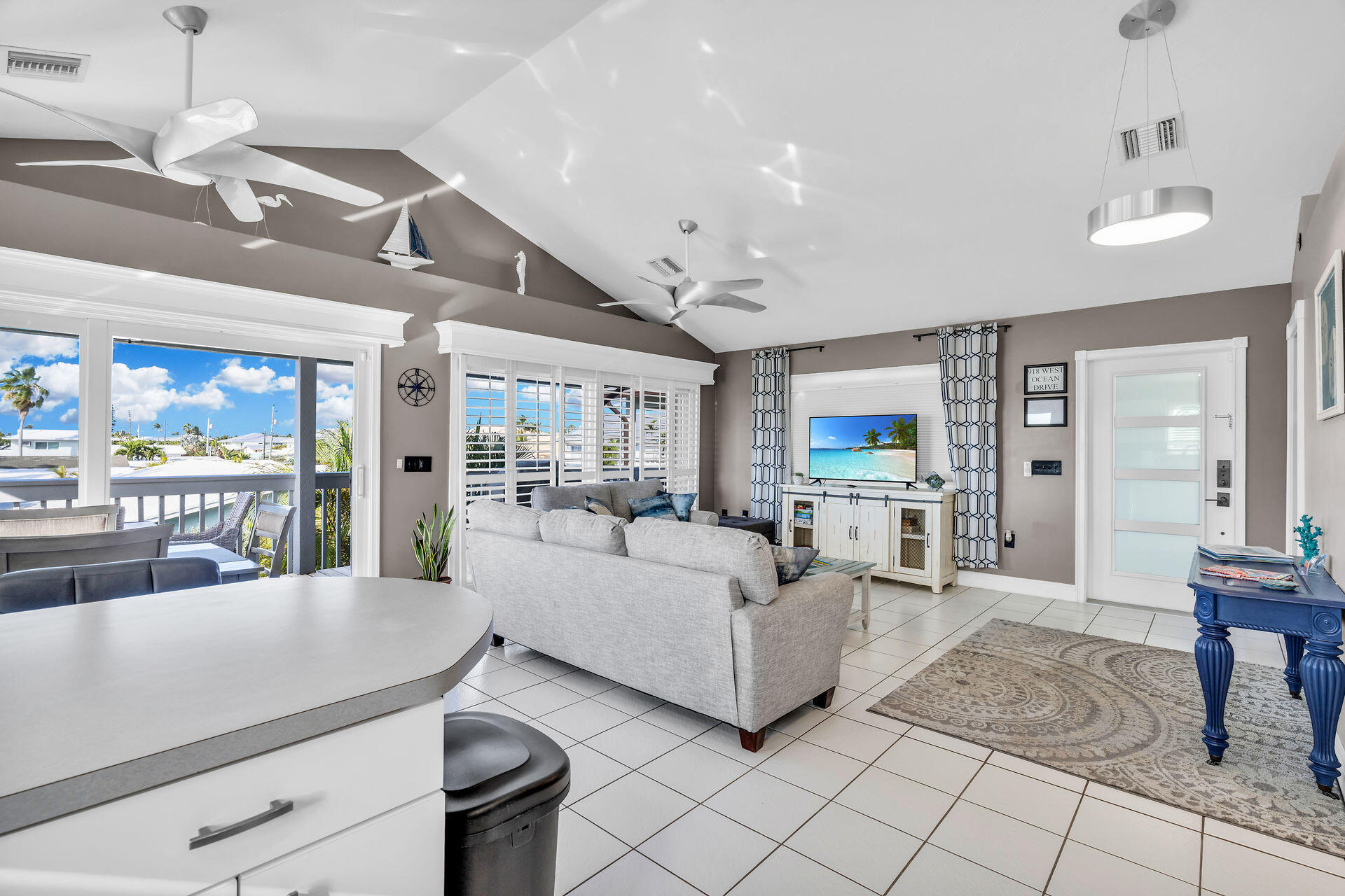 918 W Ocean Drive
