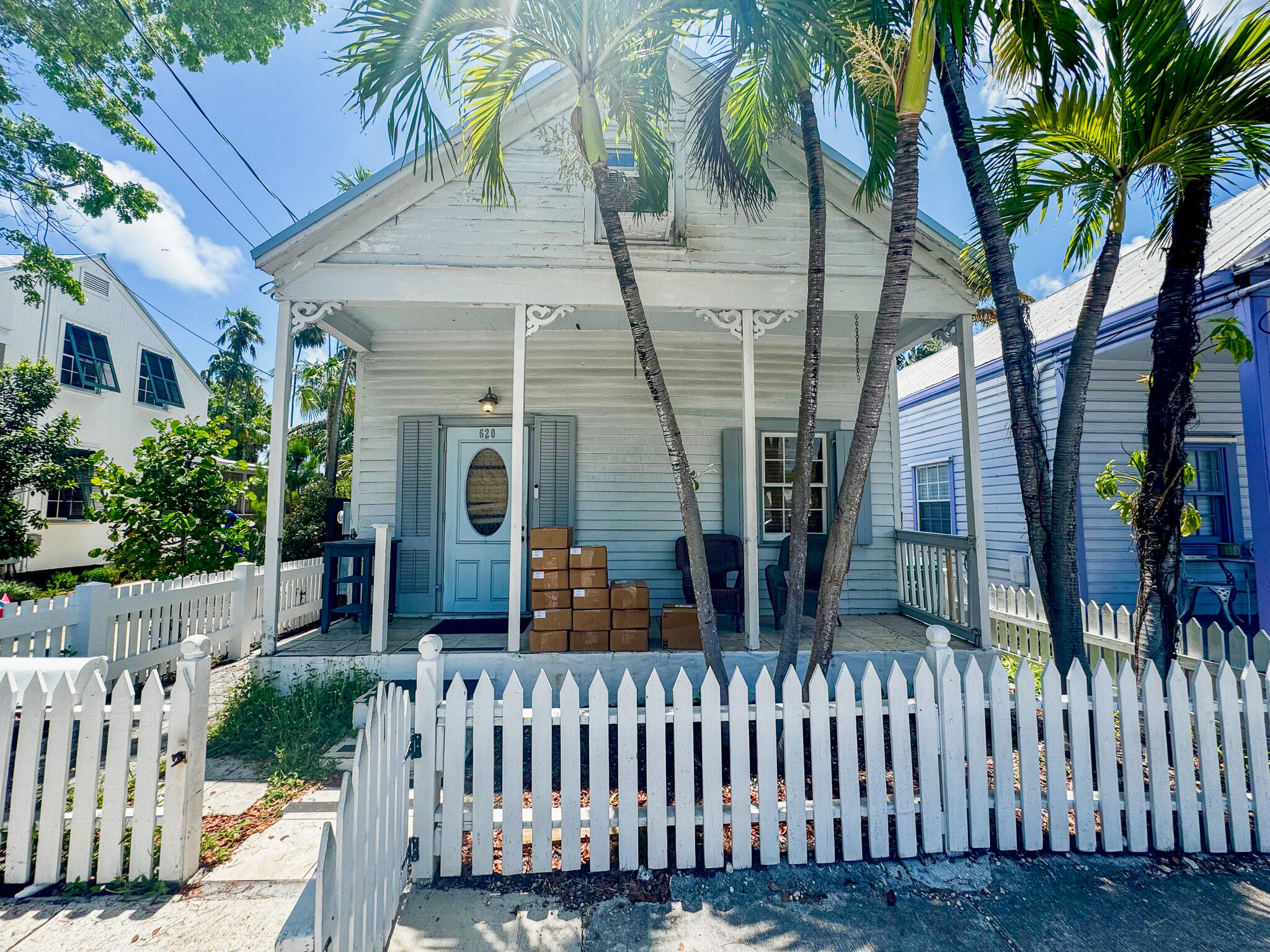 620 White Street