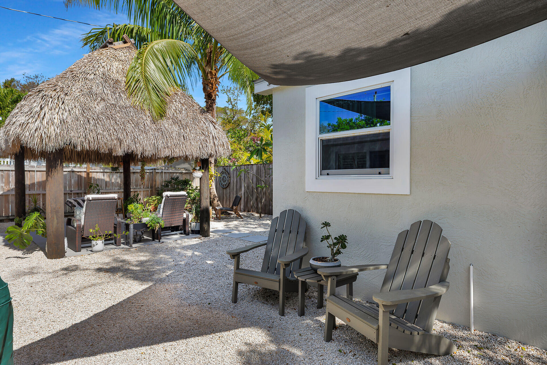 122 S Bay Harbor Drive