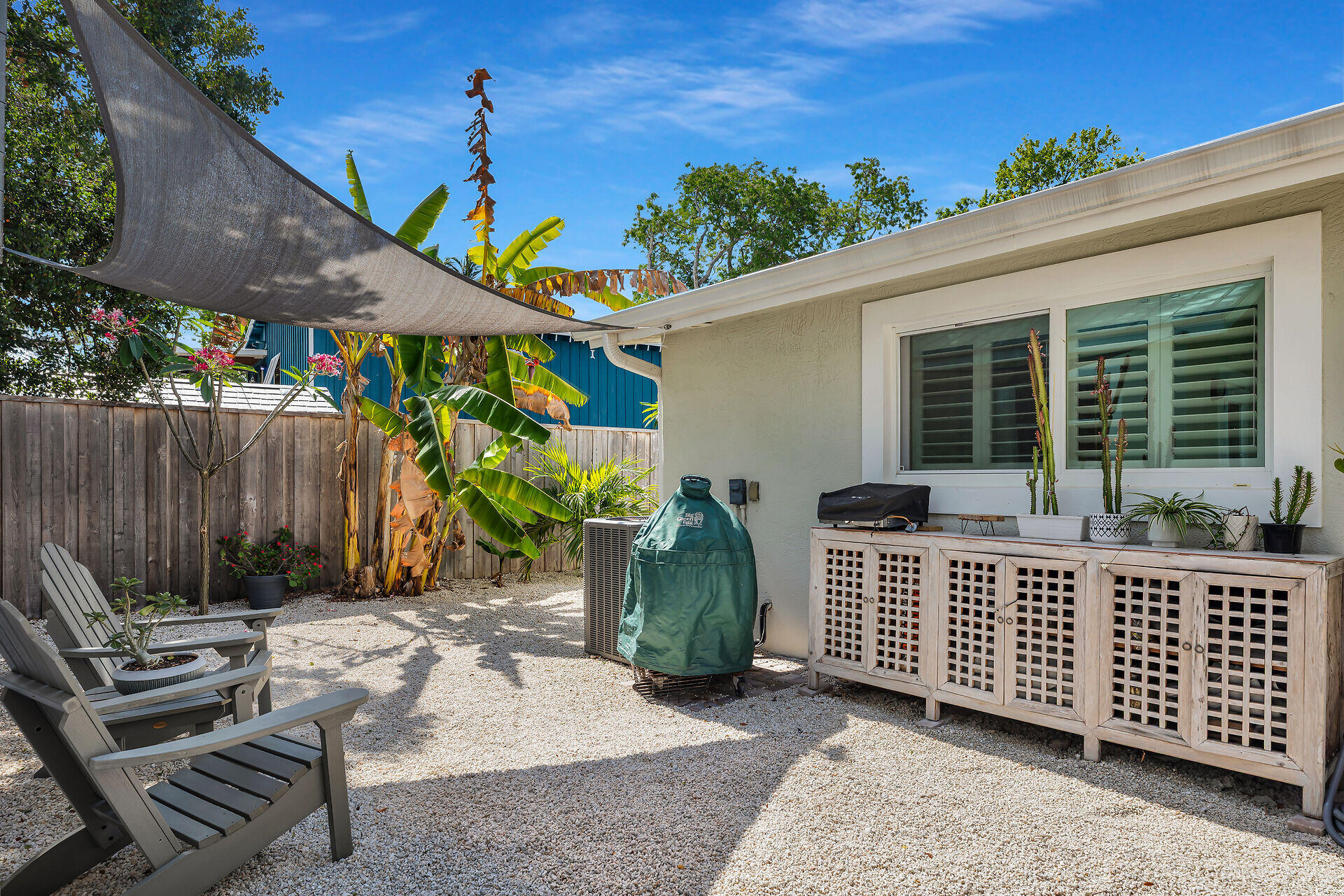 122 S Bay Harbor Drive