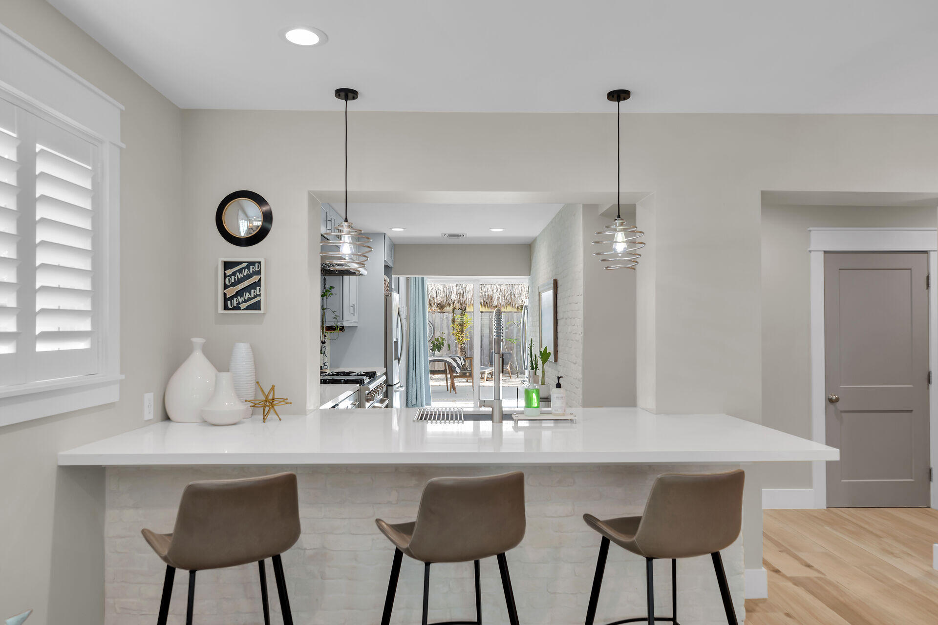 122 S Bay Harbor Drive