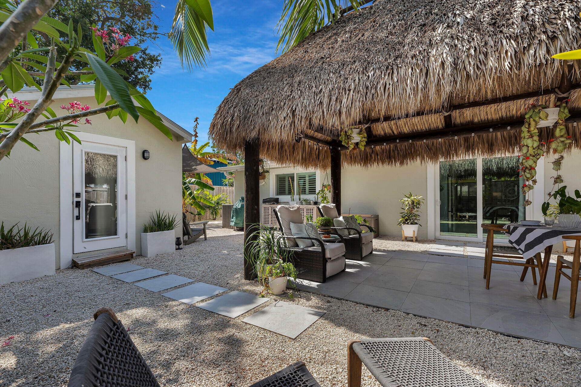 122 S Bay Harbor Drive